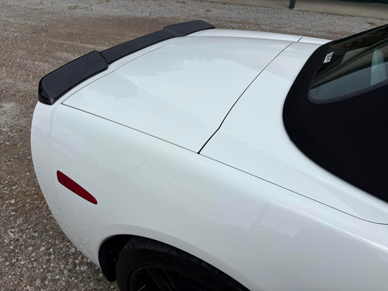 2009 Chevrolet Corvette 3LT Convertible thumbnail 12