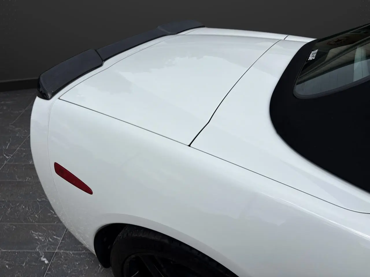 2009 Chevrolet Corvette 3LT Convertible thumbnail 12