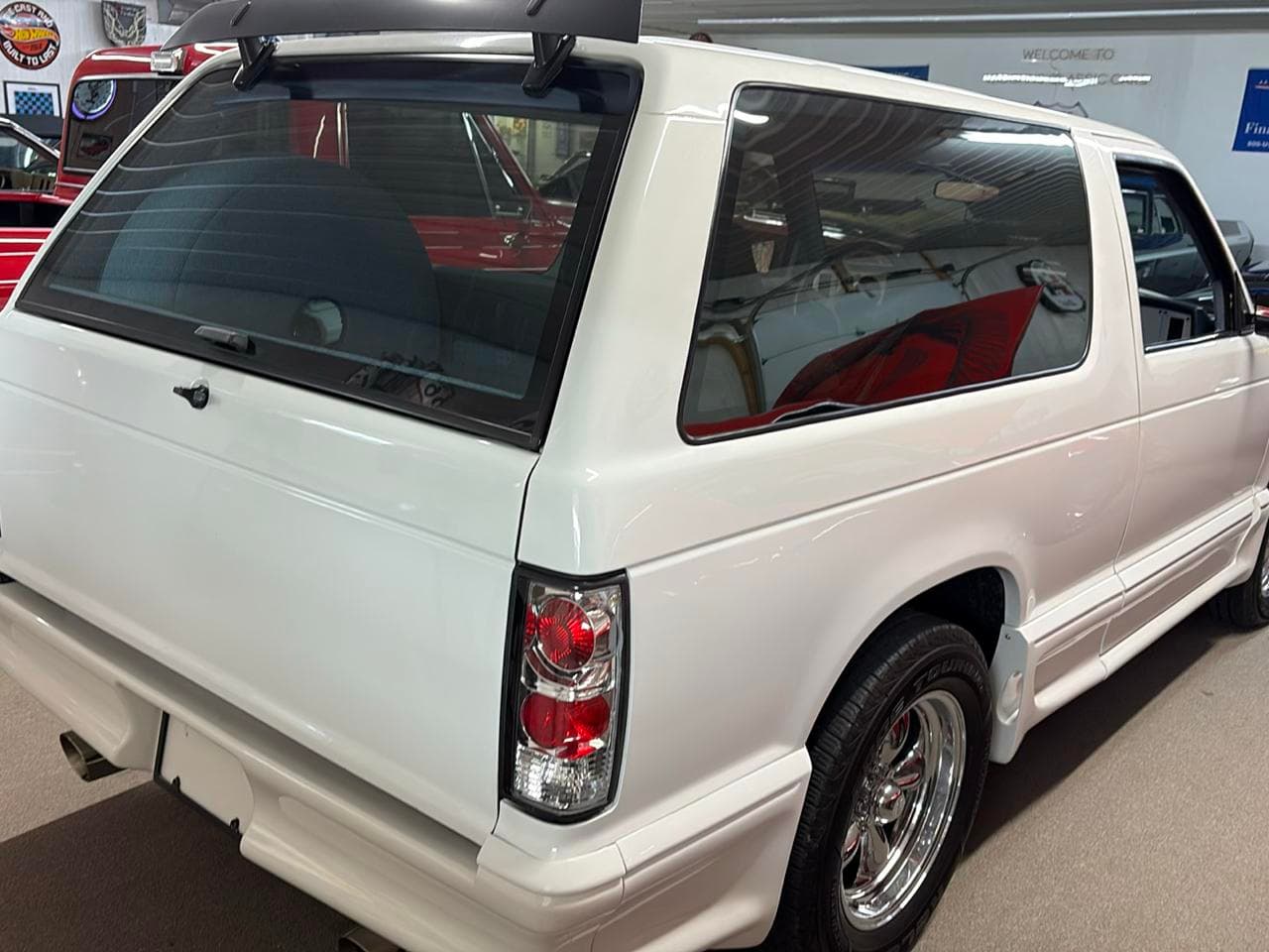 1984 Chevrolet S10 Blazer 2-Door 2WD thumbnail 4
