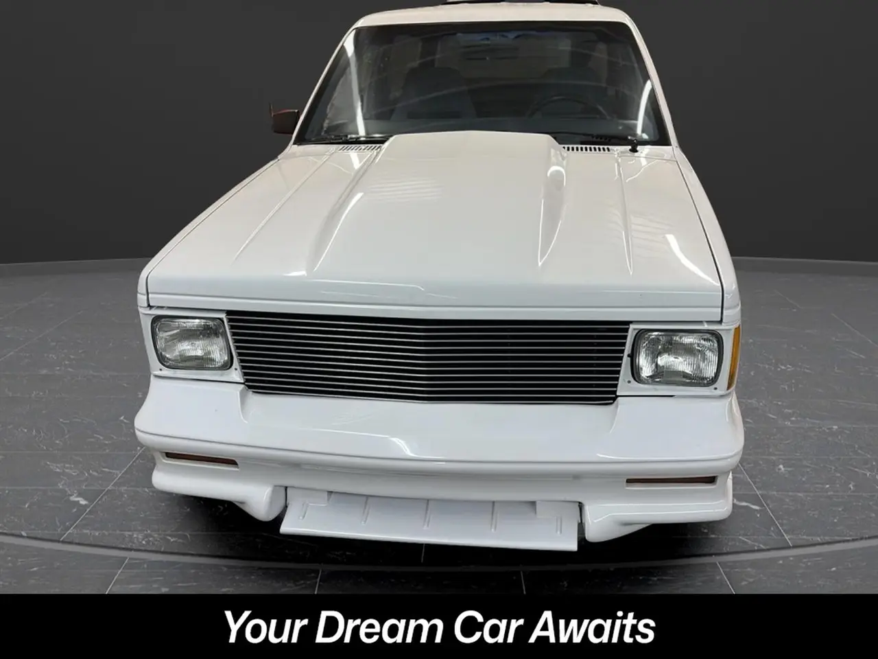 1984 Chevrolet S10 Blazer 2-Door 2WD thumbnail 3