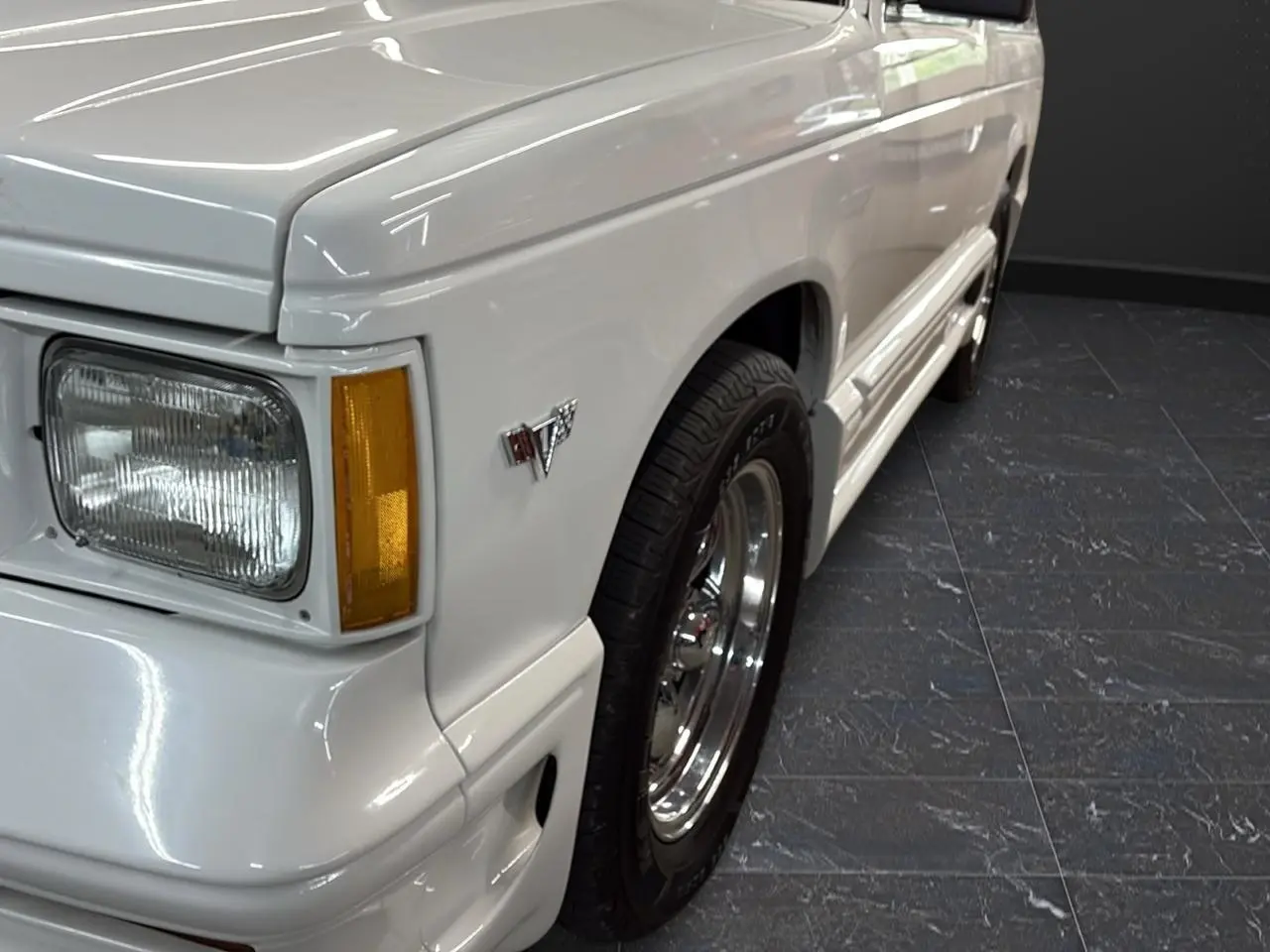 1984 Chevrolet S10 Blazer 2-Door 2WD thumbnail 7
