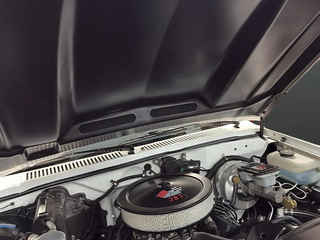 1984 Chevrolet S10 Blazer 2-Door 2WD thumbnail 26