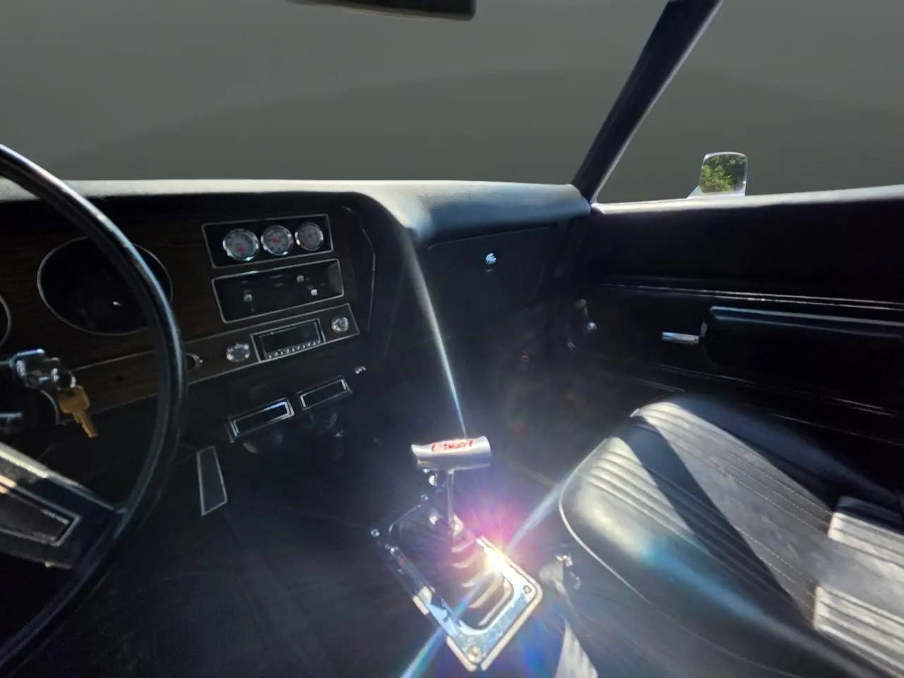 1972 Pontiac Le Mans Sport thumbnail 14
