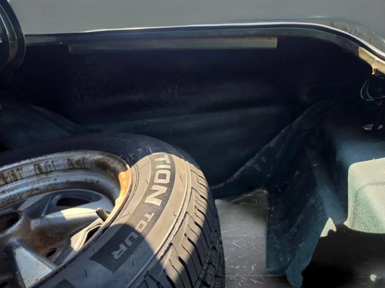 1972 Pontiac Le Mans Sport thumbnail 19