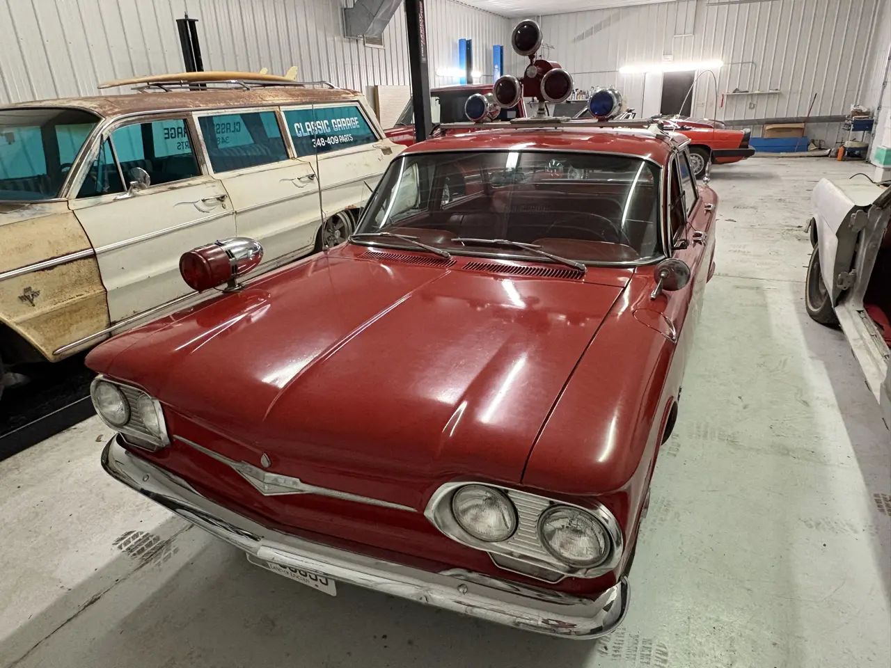 1961 Chevrolet Corvair Monza thumbnail 9