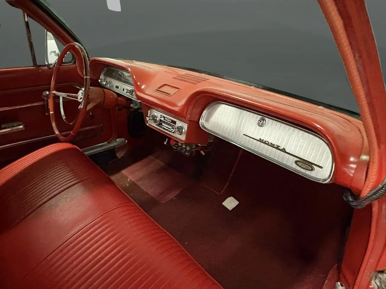 1961 Chevrolet Corvair Monza thumbnail 13