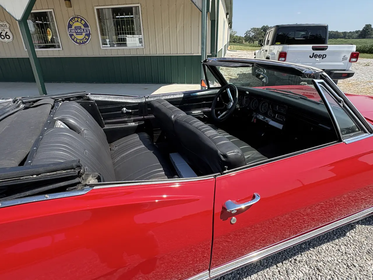 1967 Chevrolet Impala Convertible thumbnail 14