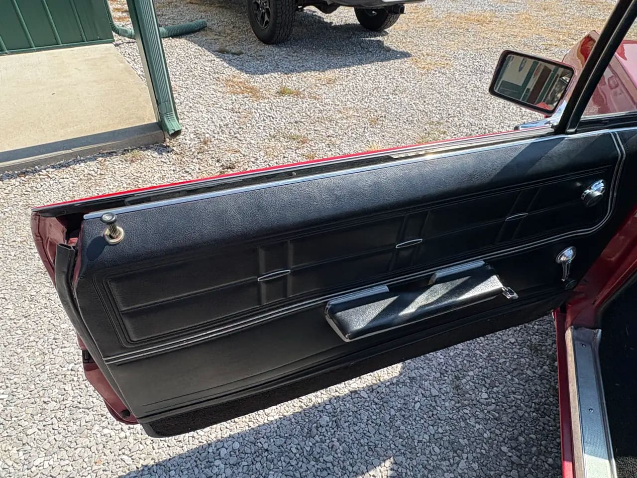 1967 Chevrolet Impala Convertible thumbnail 20