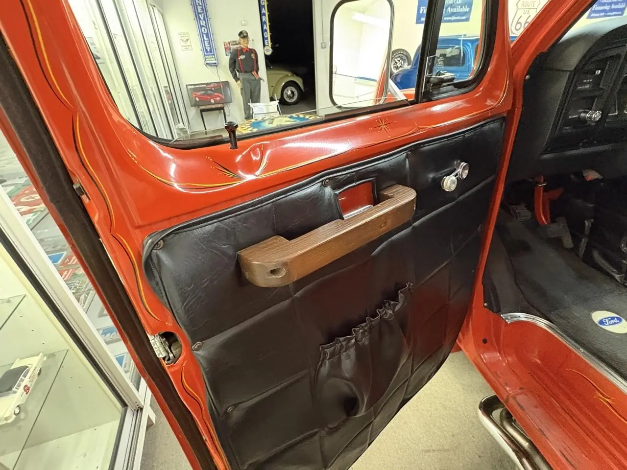 1983 Ford Econoline Wagon E150 Custom Van thumbnail 15