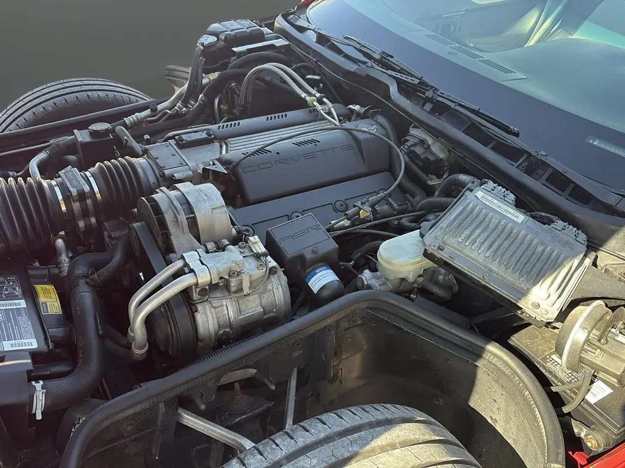 1994 Chevrolet Corvette 2D Convertible thumbnail 29