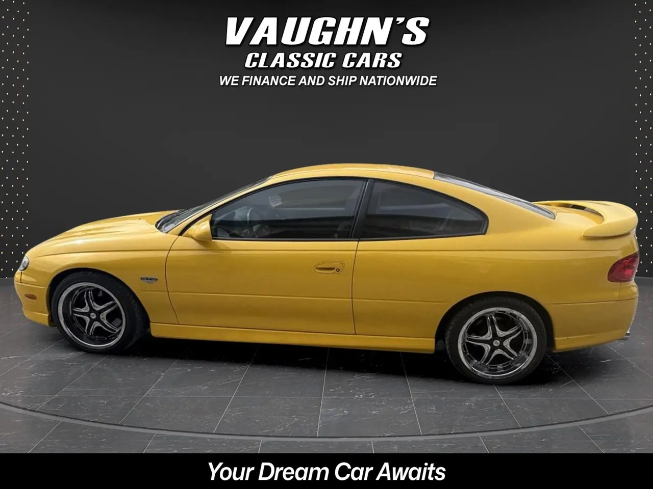 2005 Pontiac GTO Coupe thumbnail 12