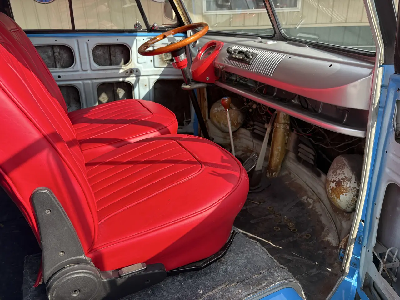 1965 Volkswagen Bus Custom Shorty Van thumbnail 15