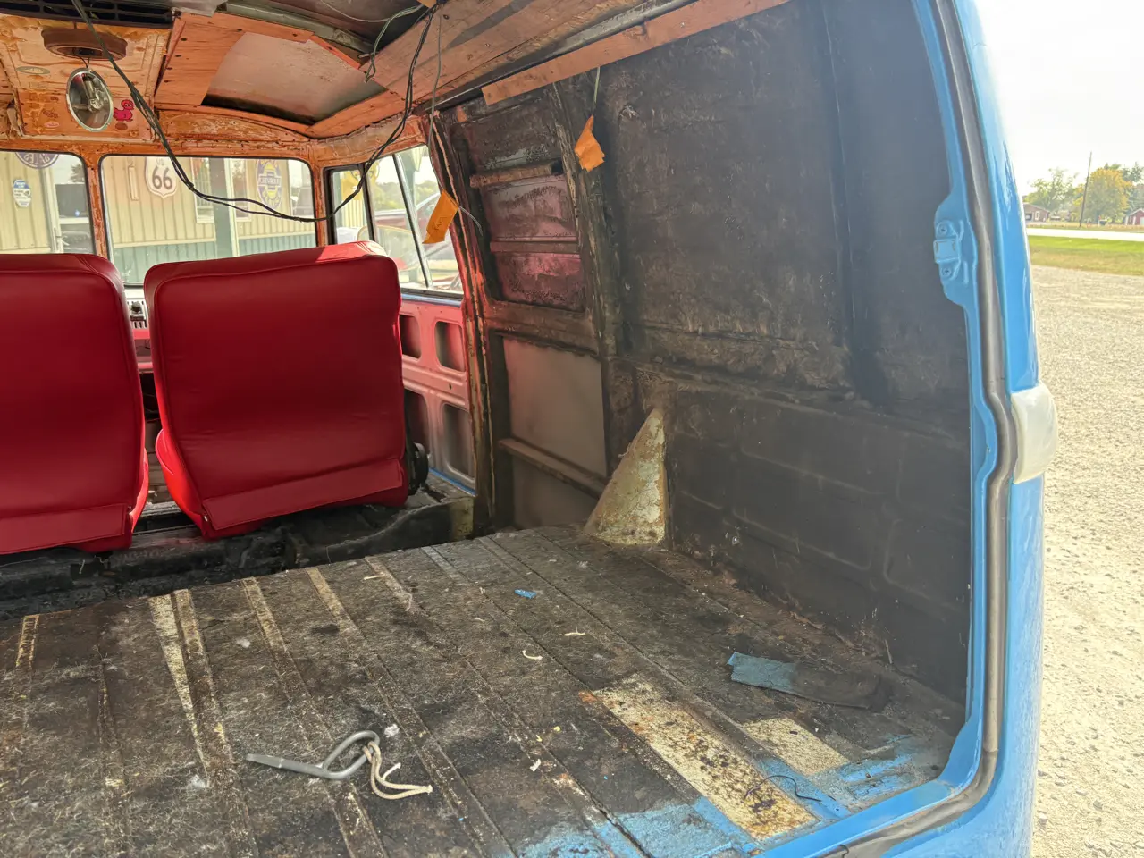 1965 Volkswagen Bus Custom Shorty Van thumbnail 20