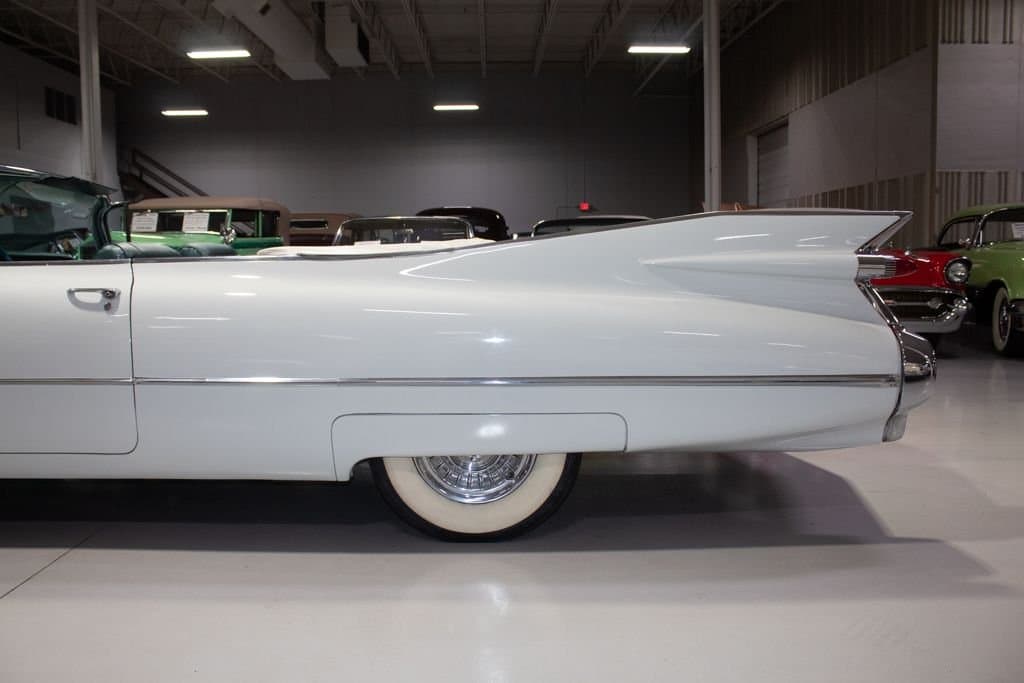 1959 Cadillac Series 62 Convertible thumbnail 15