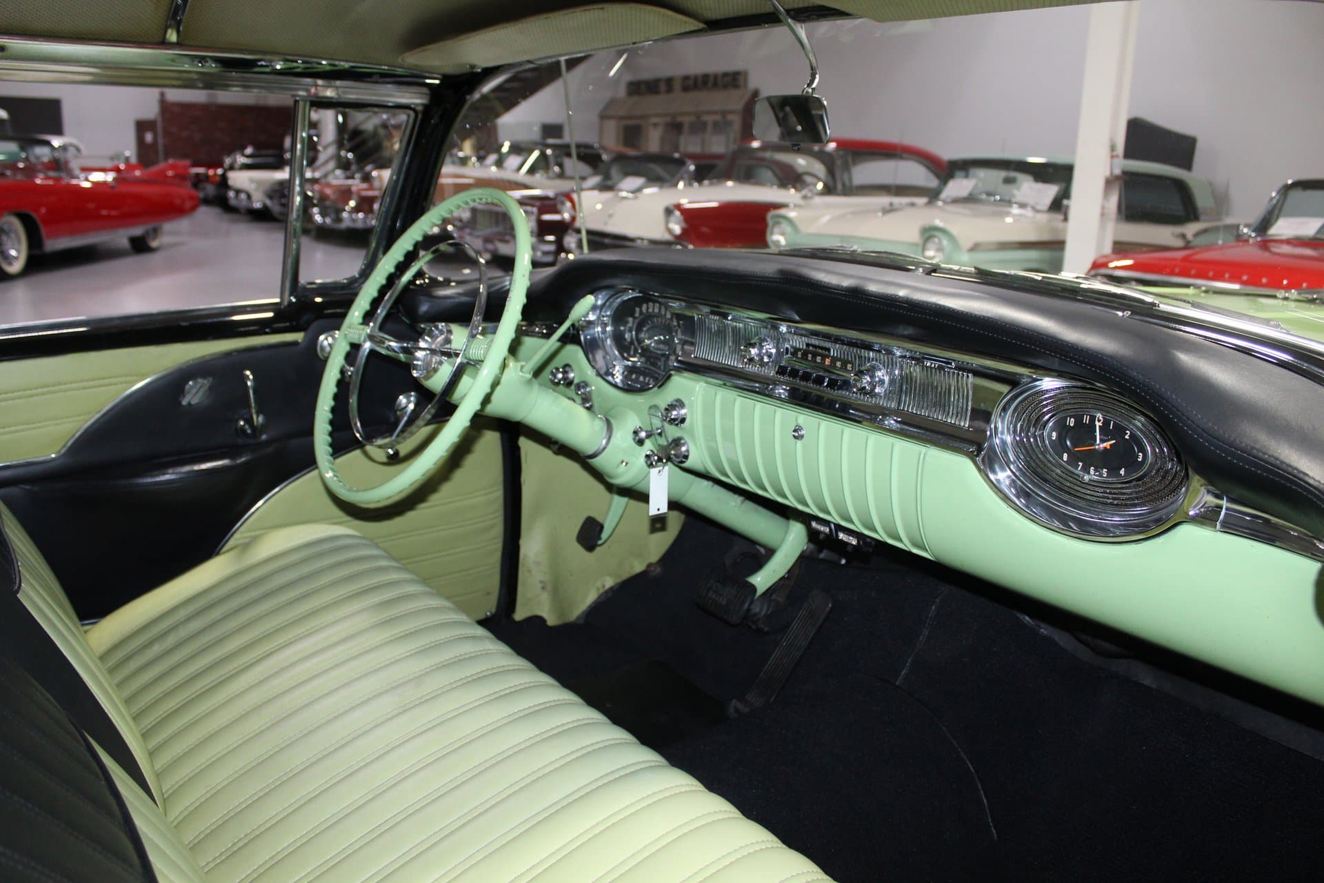 1956 Oldsmobile Super 88 Holiday Hardtop thumbnail 23