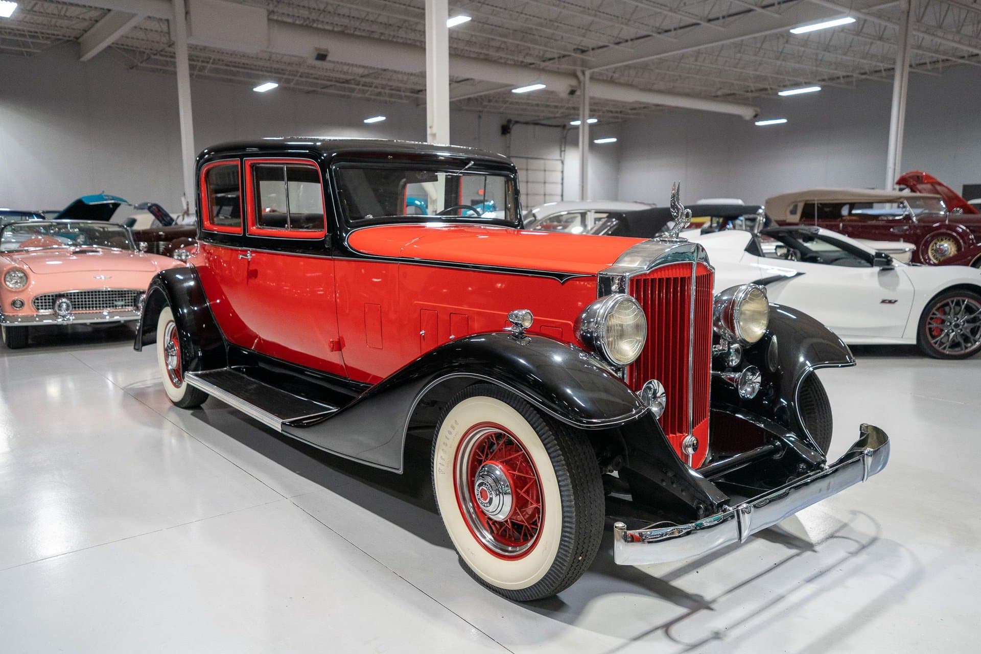 1933 Packard Eight 5-Passenger Coupe thumbnail 8