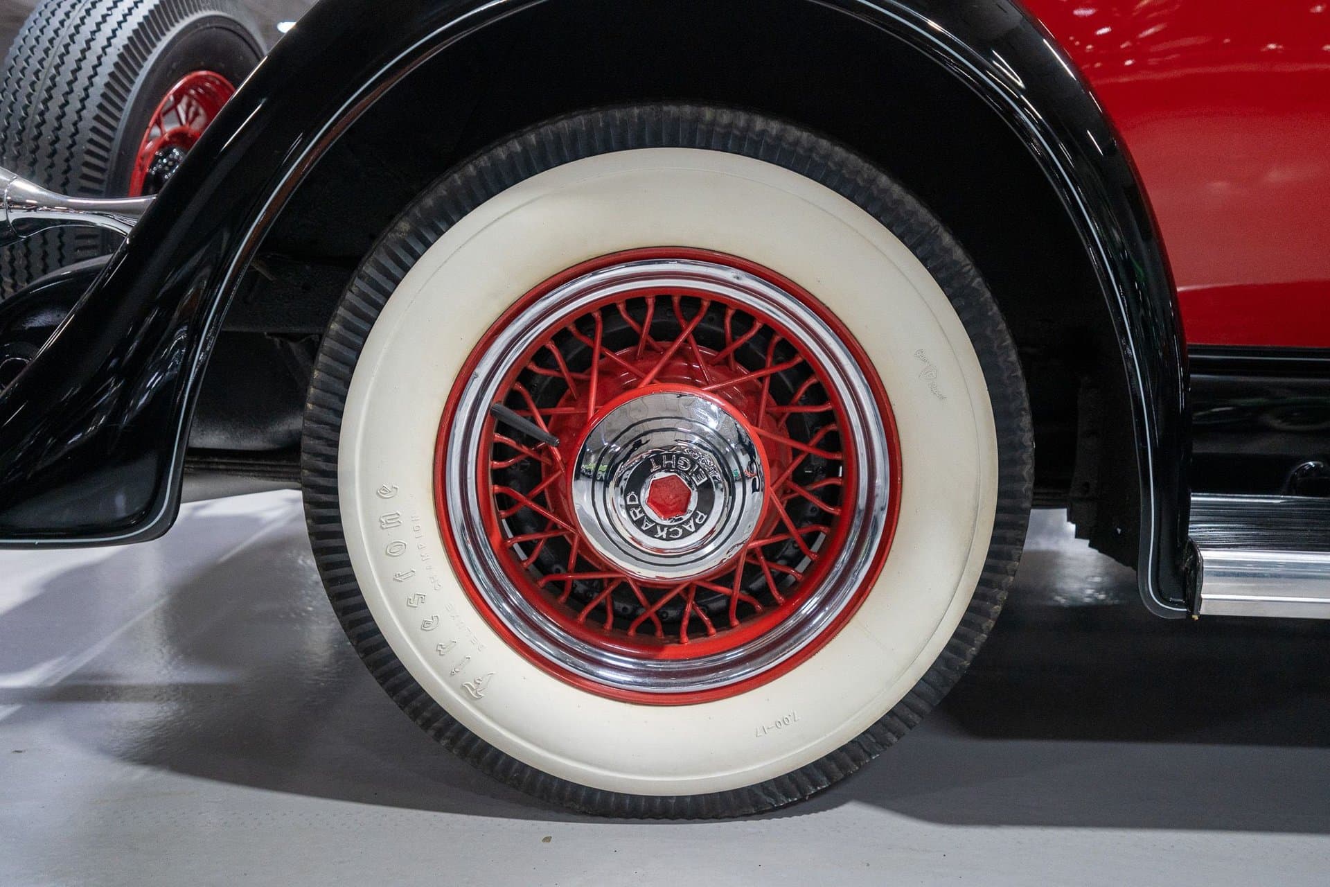 1933 Packard Eight 5-Passenger Coupe thumbnail 14