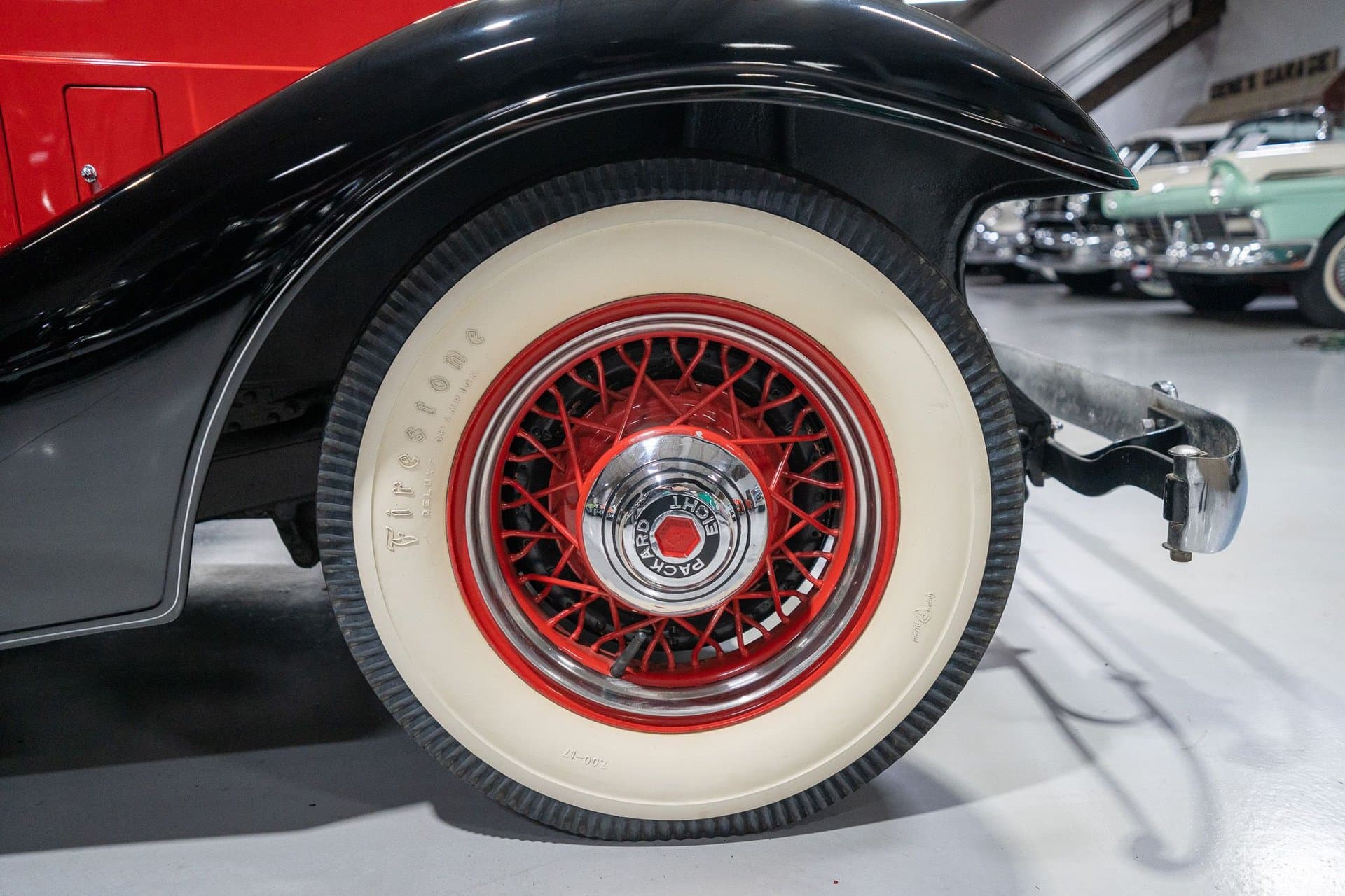 1933 Packard Eight 5-Passenger Coupe thumbnail 15