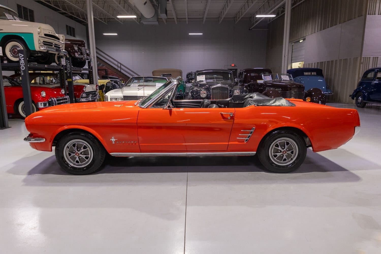 1966 Ford Mustang Convertible thumbnail 11