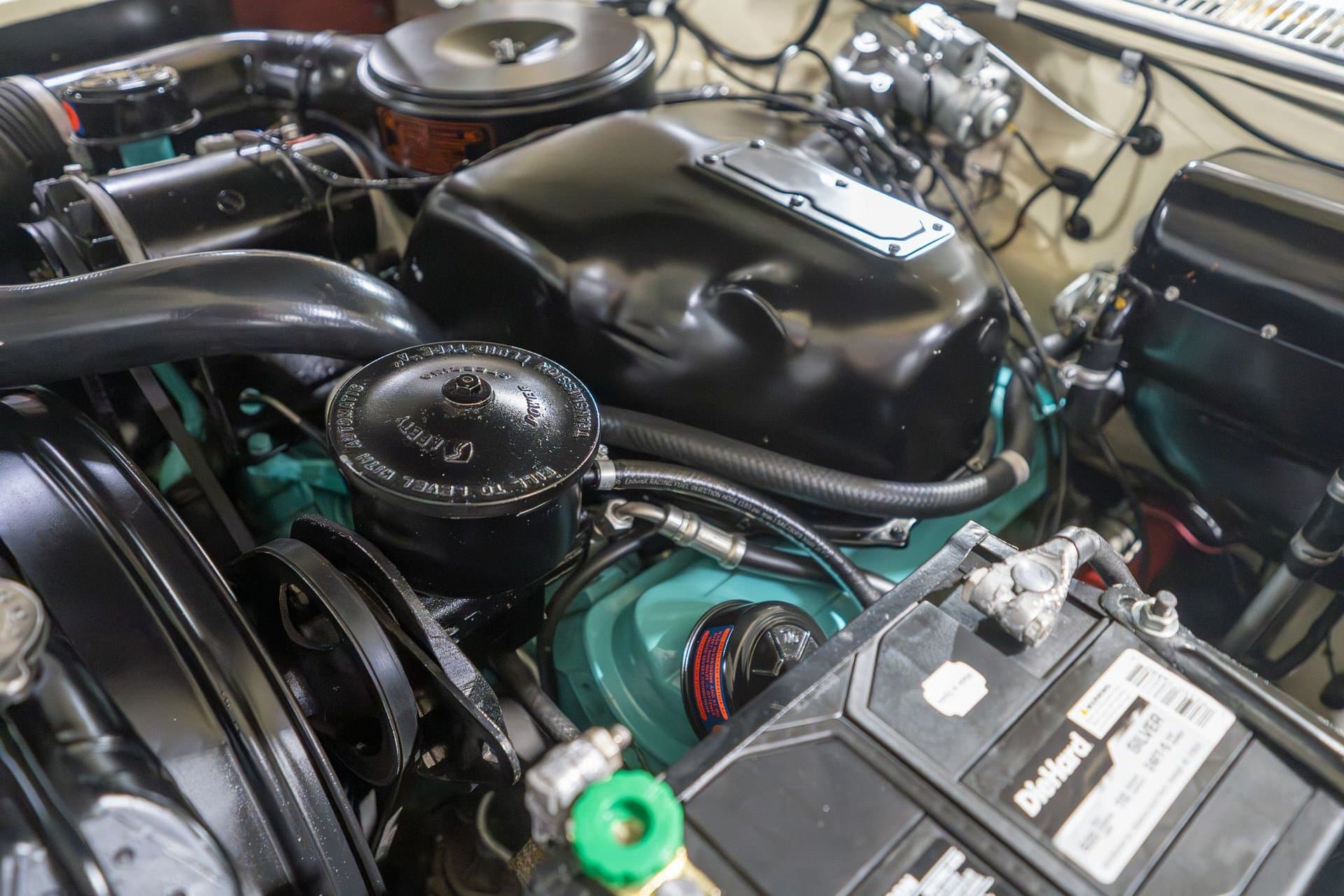 1957 Pontiac Bonneville Convertible thumbnail 18