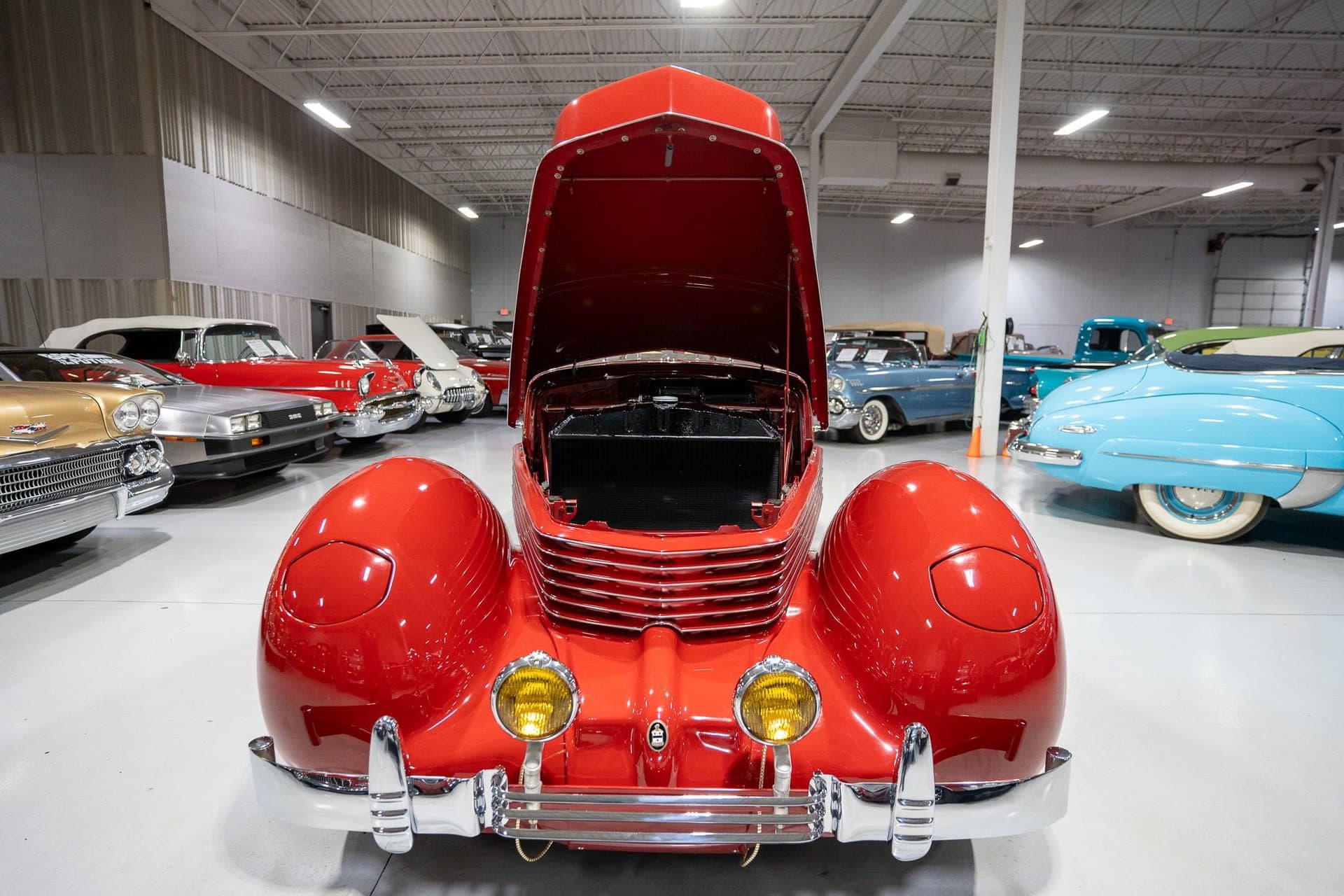 1936 Cord 810 Sportsman Convertible thumbnail 15