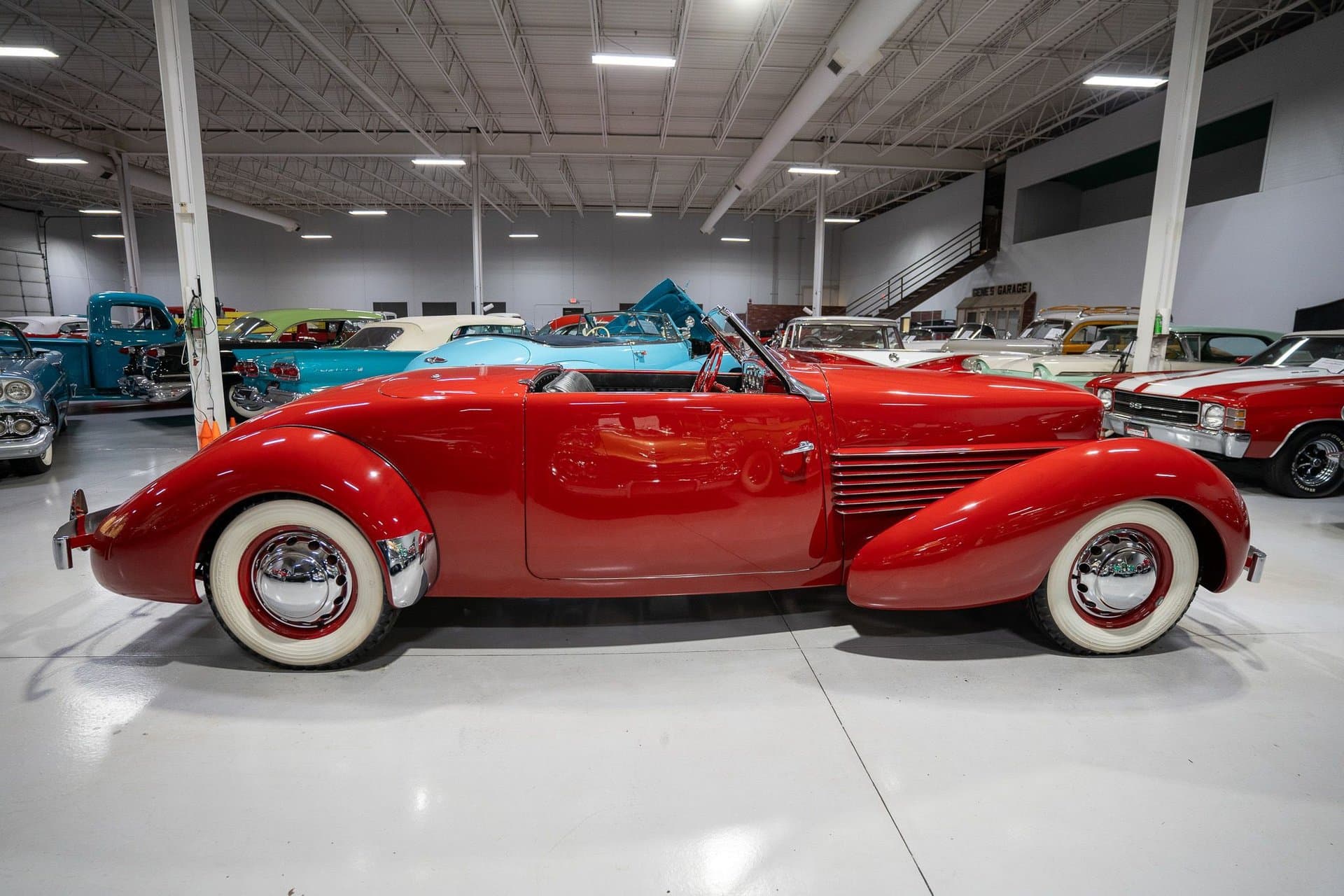 1936 Cord 810 Sportsman Convertible thumbnail 8
