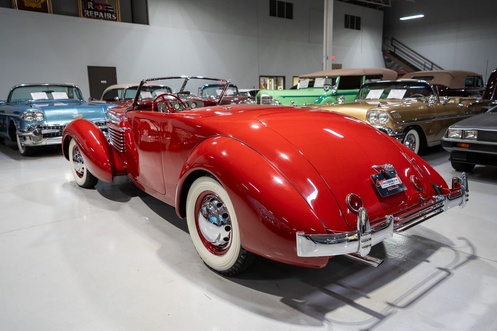 1936 Cord 810 Sportsman Convertible thumbnail 9
