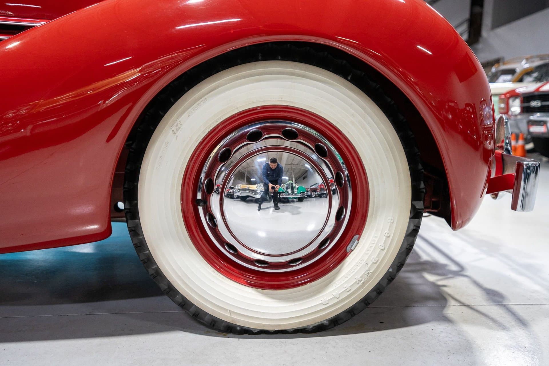 1936 Cord 810 Sportsman Convertible thumbnail 13