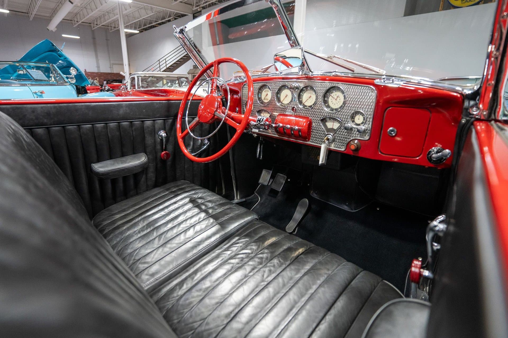 1936 Cord 810 Sportsman Convertible thumbnail 21