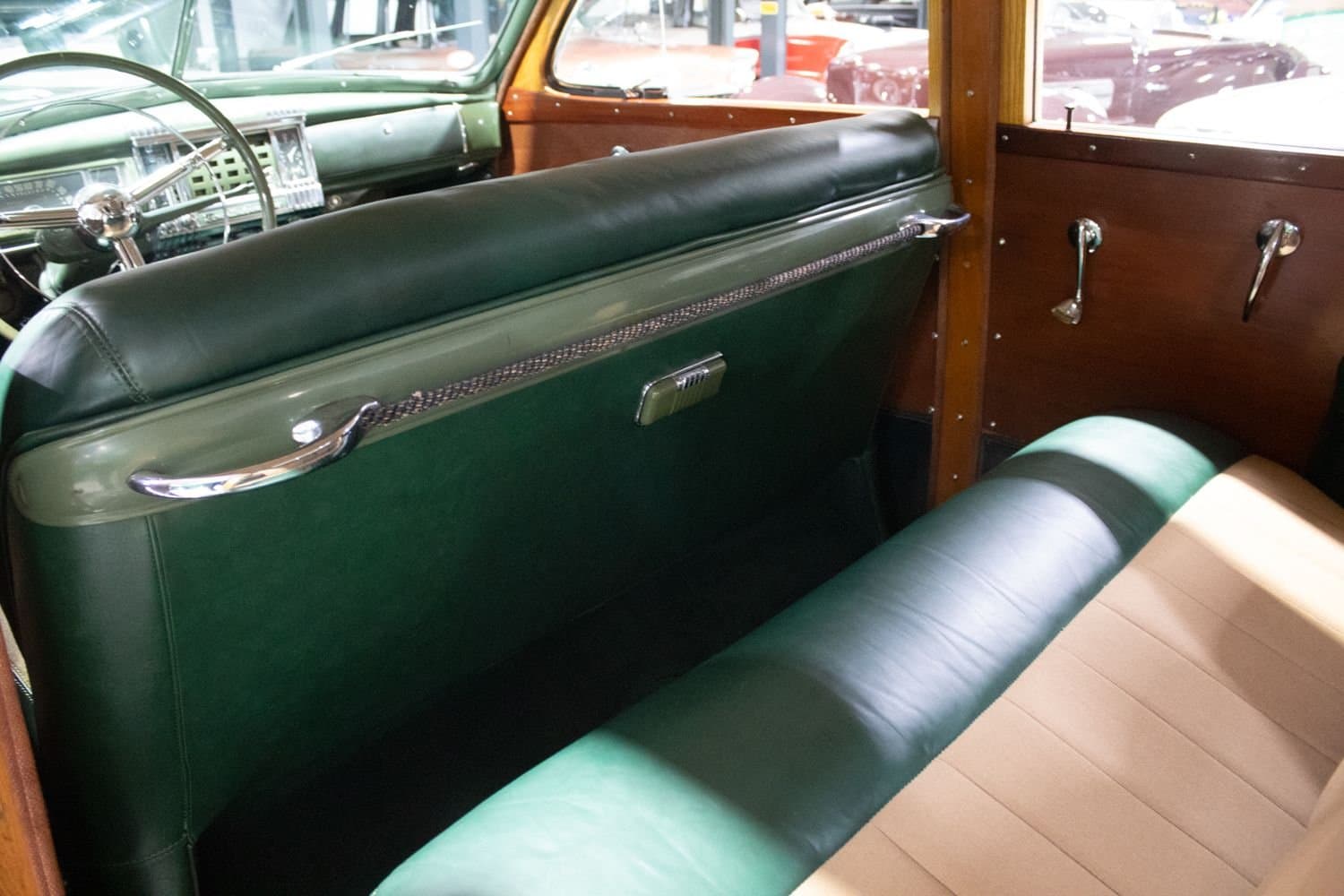 1948 Chrysler Town and Country thumbnail 22