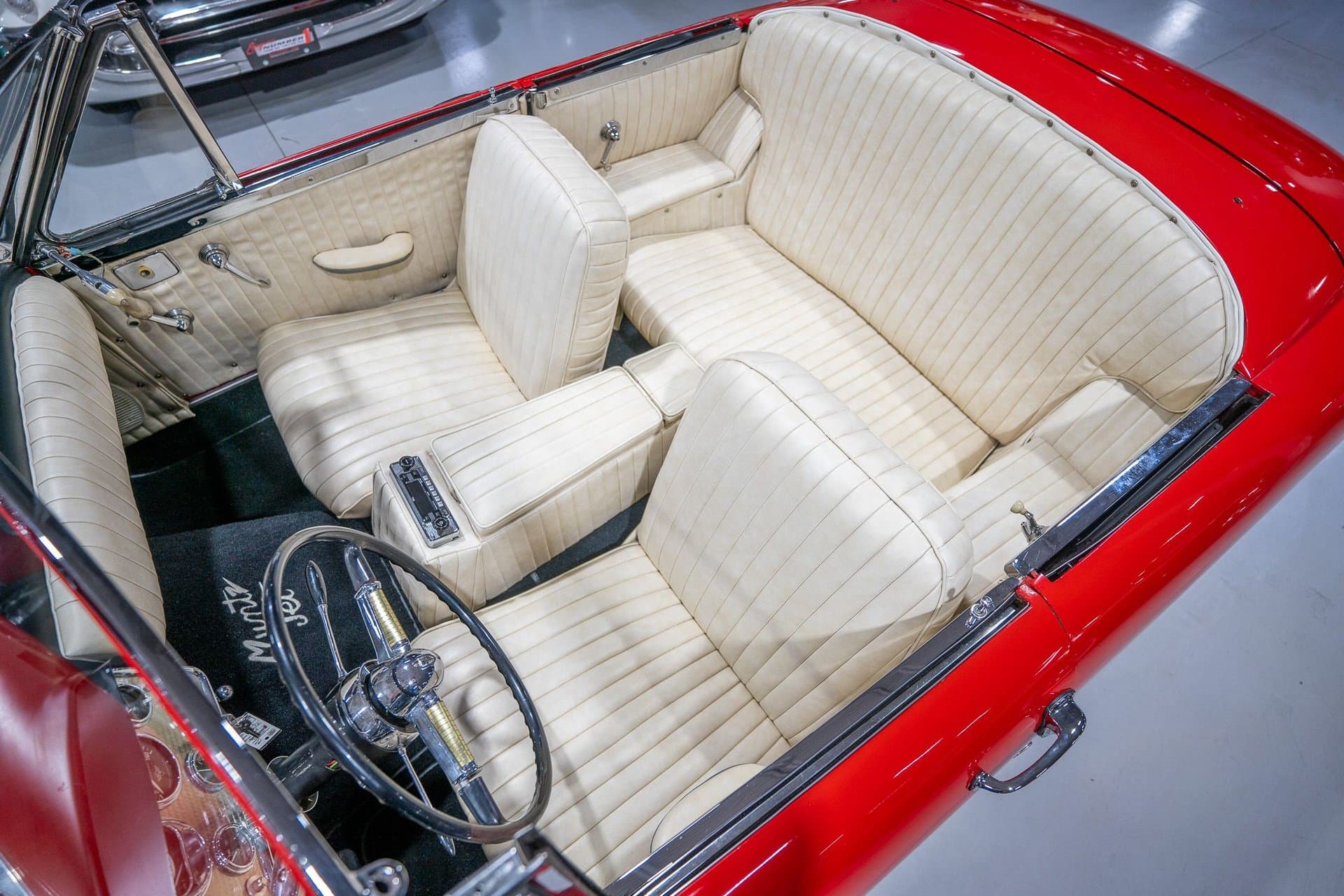 1953 Muntz Jet thumbnail 25