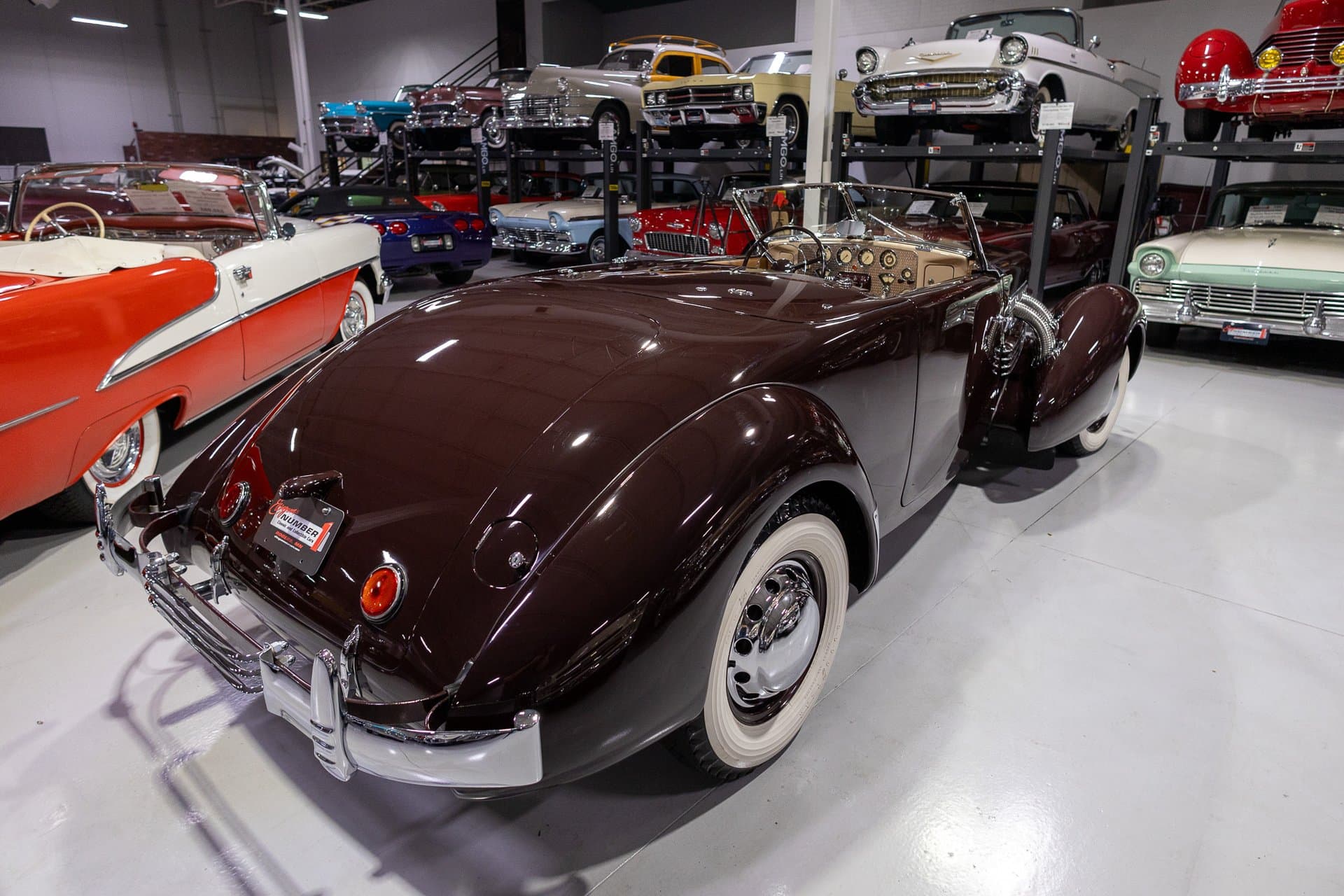 1937 Cord 812 Supercharged "Sportsman" Cabriolet thumbnail 11