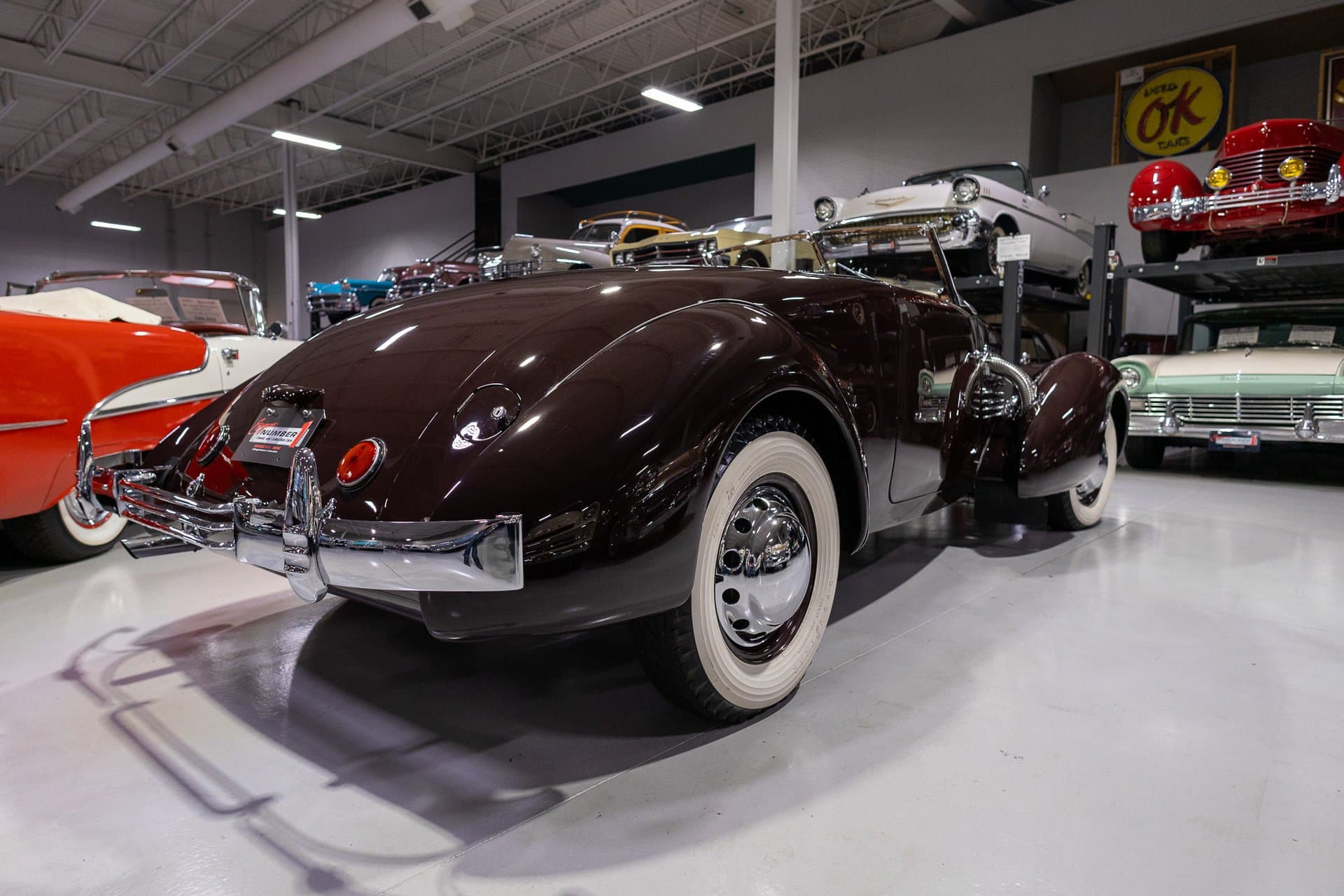 1937 Cord 812 Supercharged "Sportsman" Cabriolet thumbnail 22