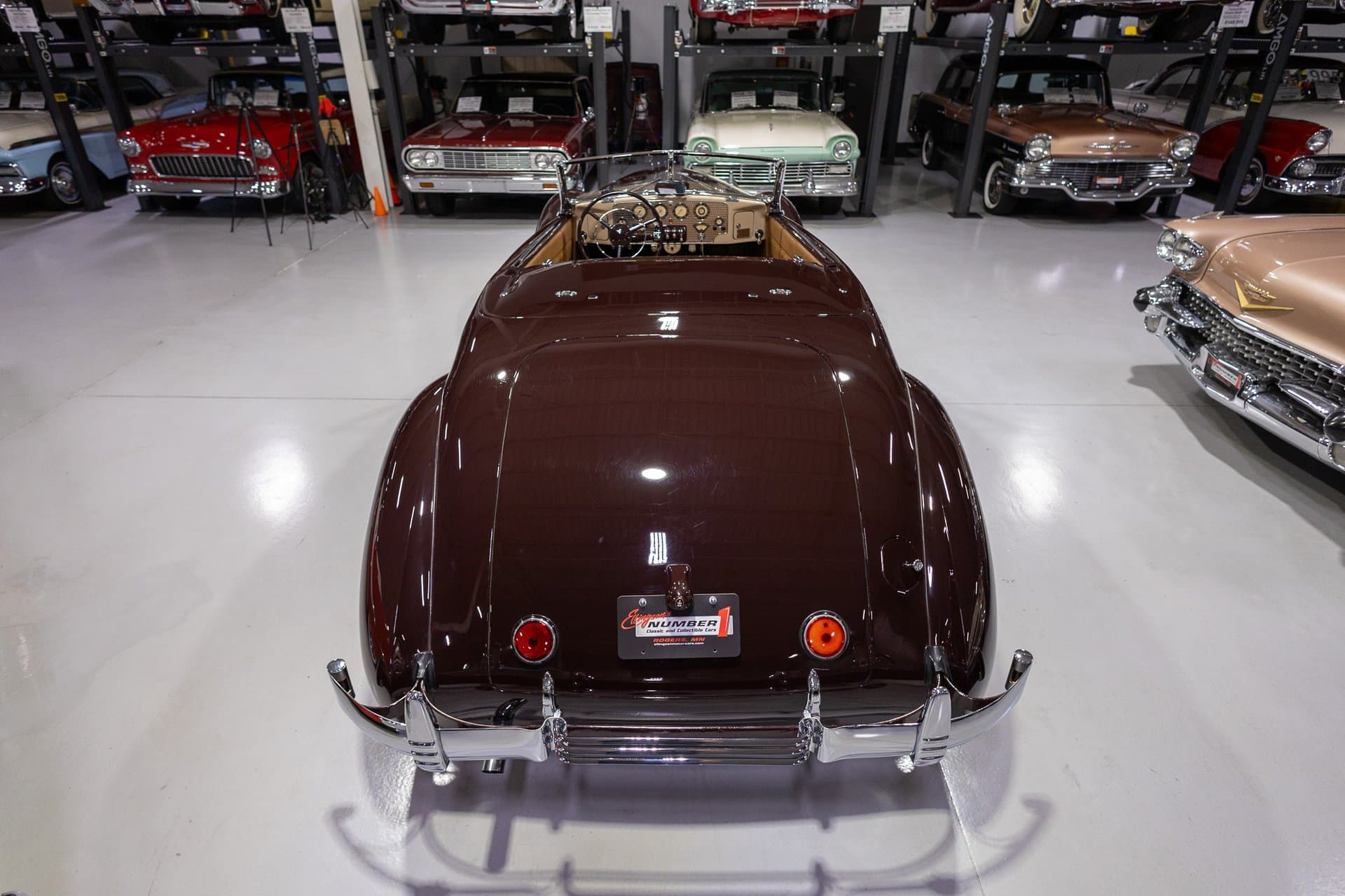 1937 Cord 812 Supercharged "Sportsman" Cabriolet thumbnail 4
