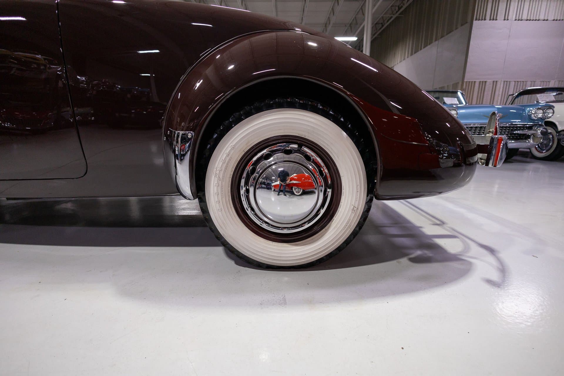 1937 Cord 812 Supercharged "Sportsman" Cabriolet thumbnail 18