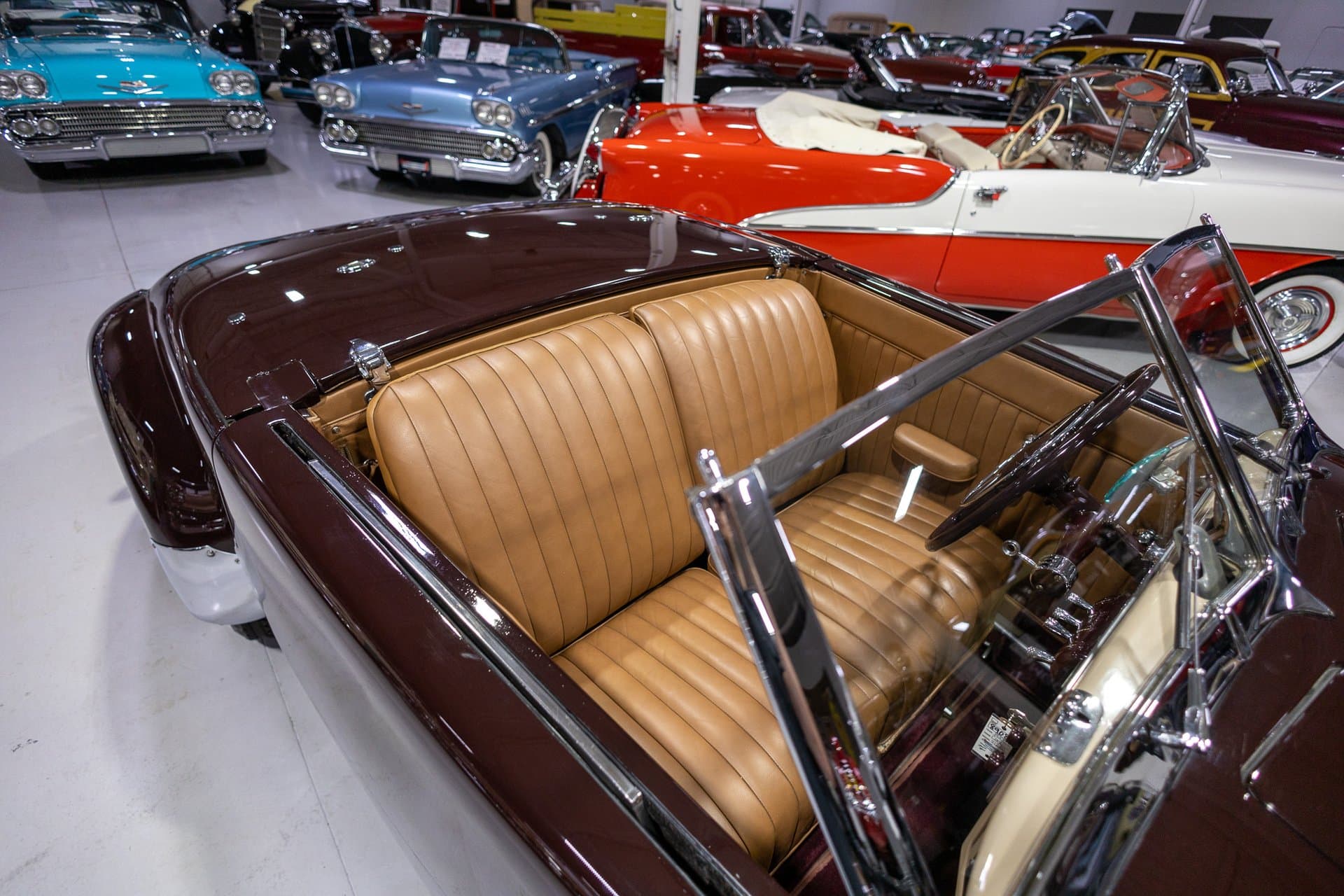 1937 Cord 812 Supercharged "Sportsman" Cabriolet thumbnail 27