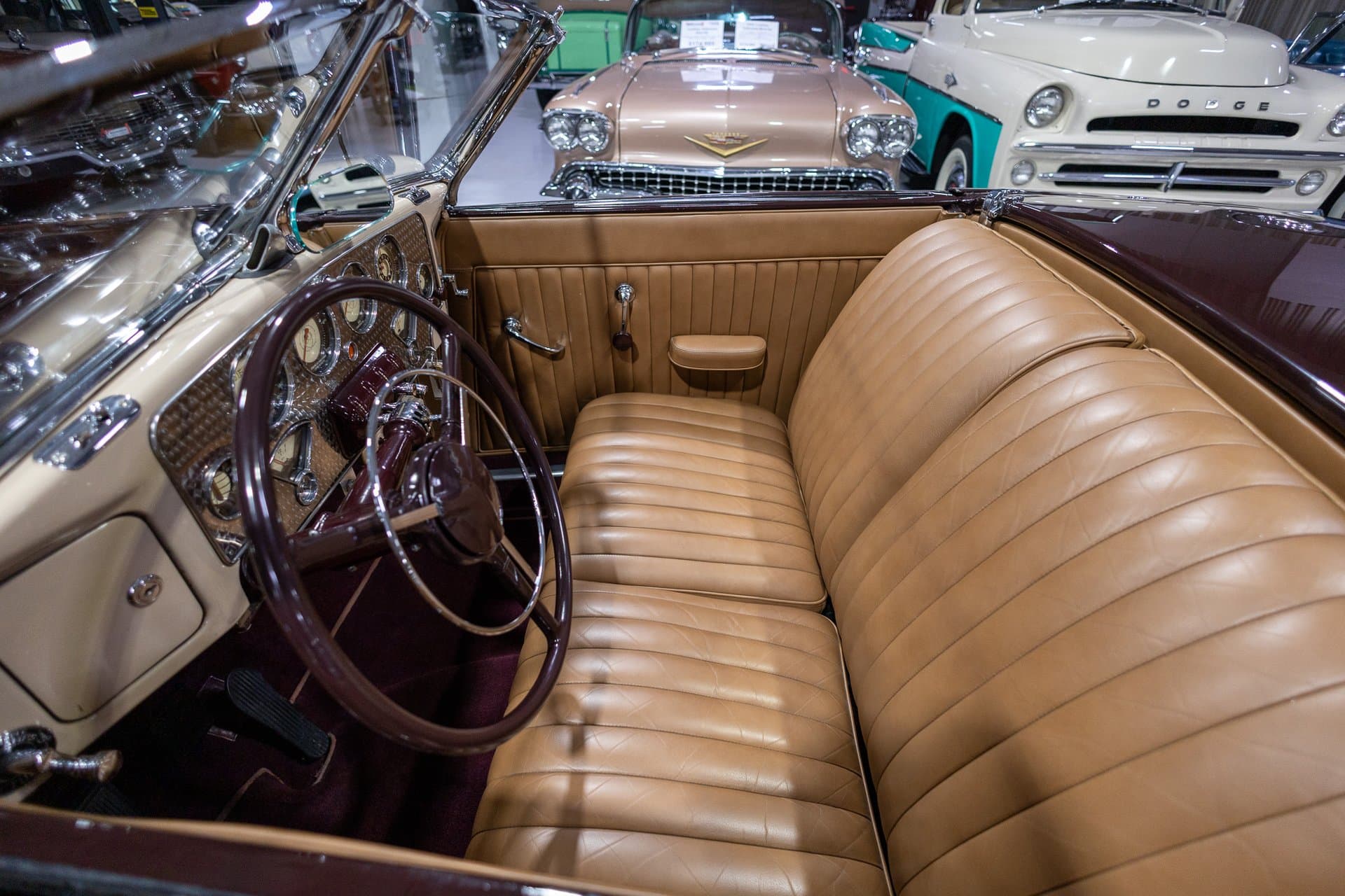 1937 Cord 812 Supercharged "Sportsman" Cabriolet thumbnail 24
