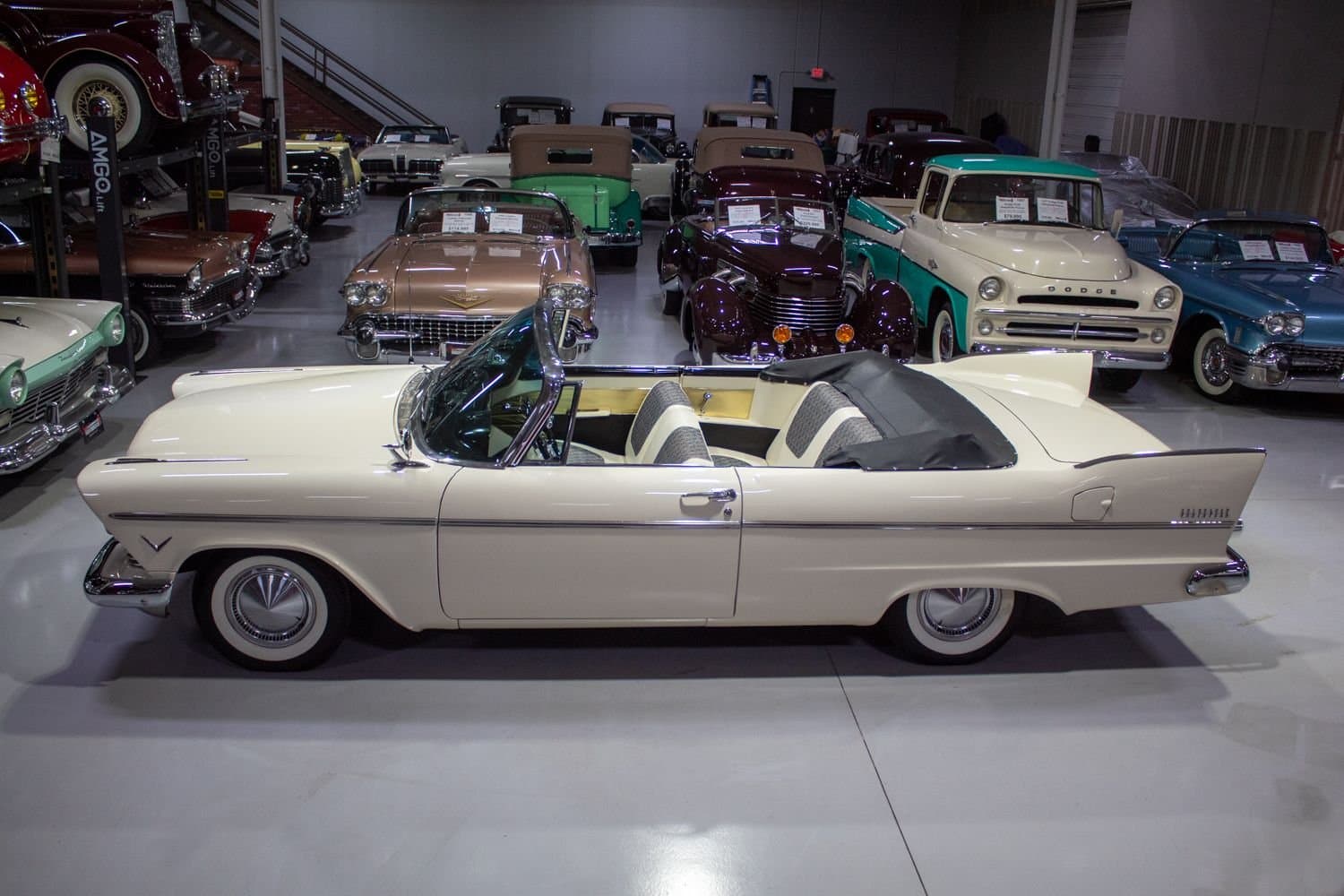 1957 Plymouth Belvedere Convertible thumbnail 5