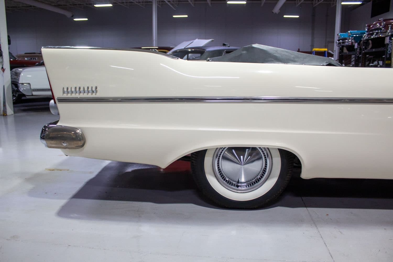 1957 Plymouth Belvedere Convertible thumbnail 15