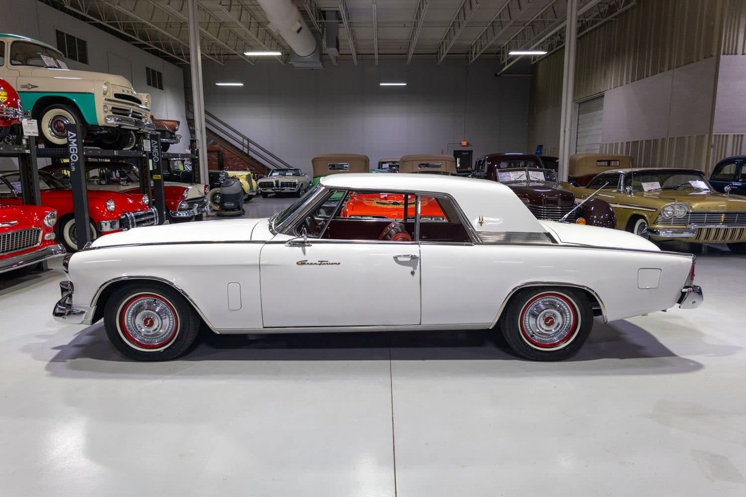 1962 Studebaker Gran Turismo Hawk thumbnail 10