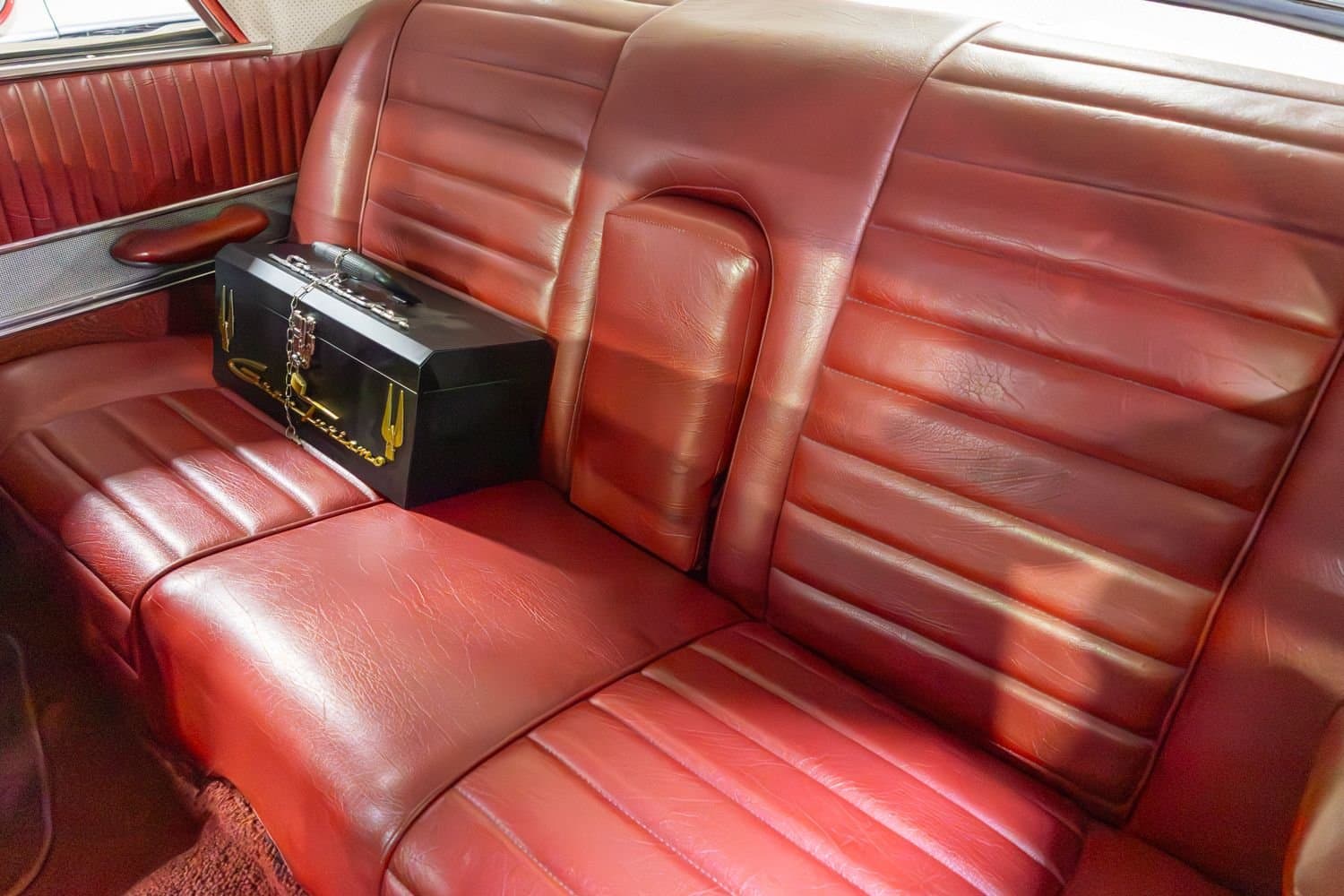 1962 Studebaker Gran Turismo Hawk thumbnail 24