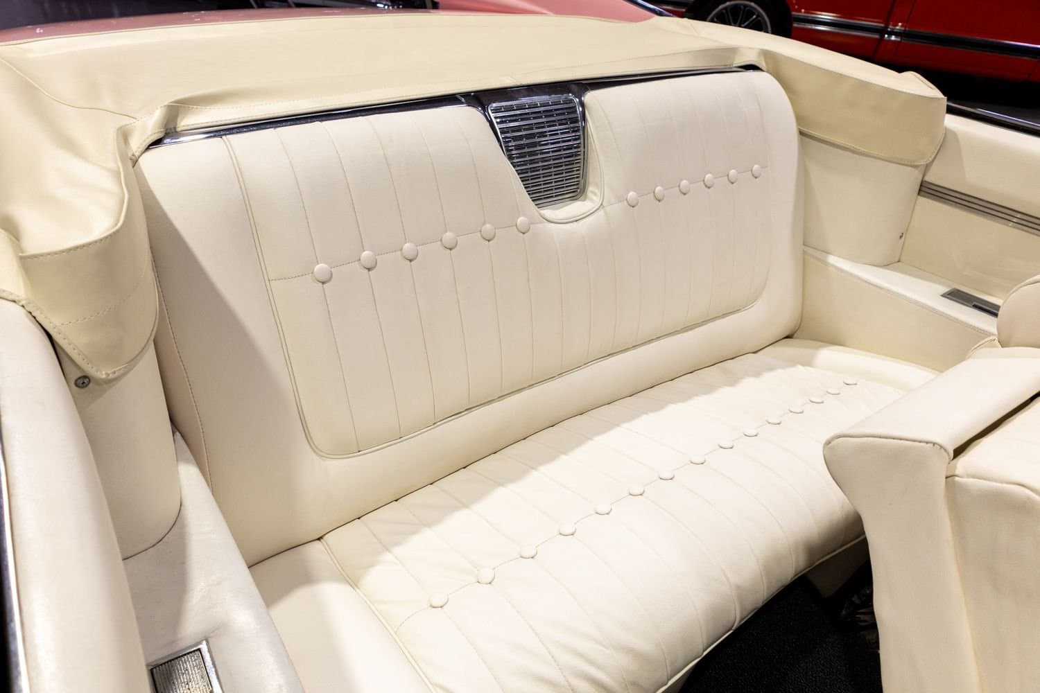 1959 Cadillac Series 62 Convertible thumbnail 25