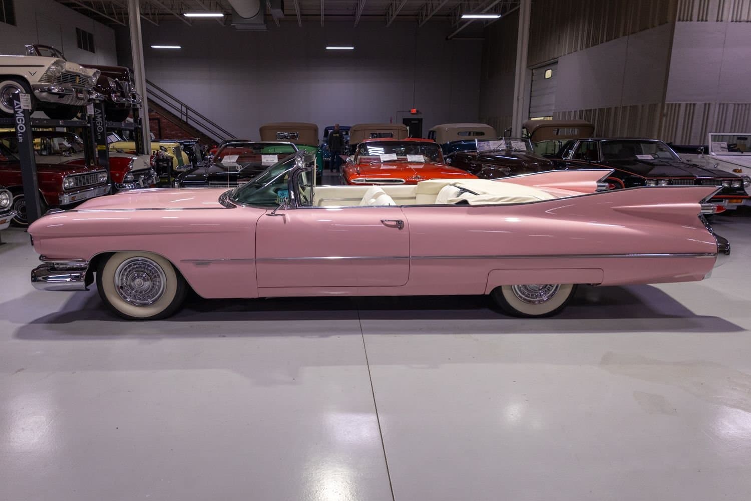 1959 Cadillac Series 62 Convertible thumbnail 11