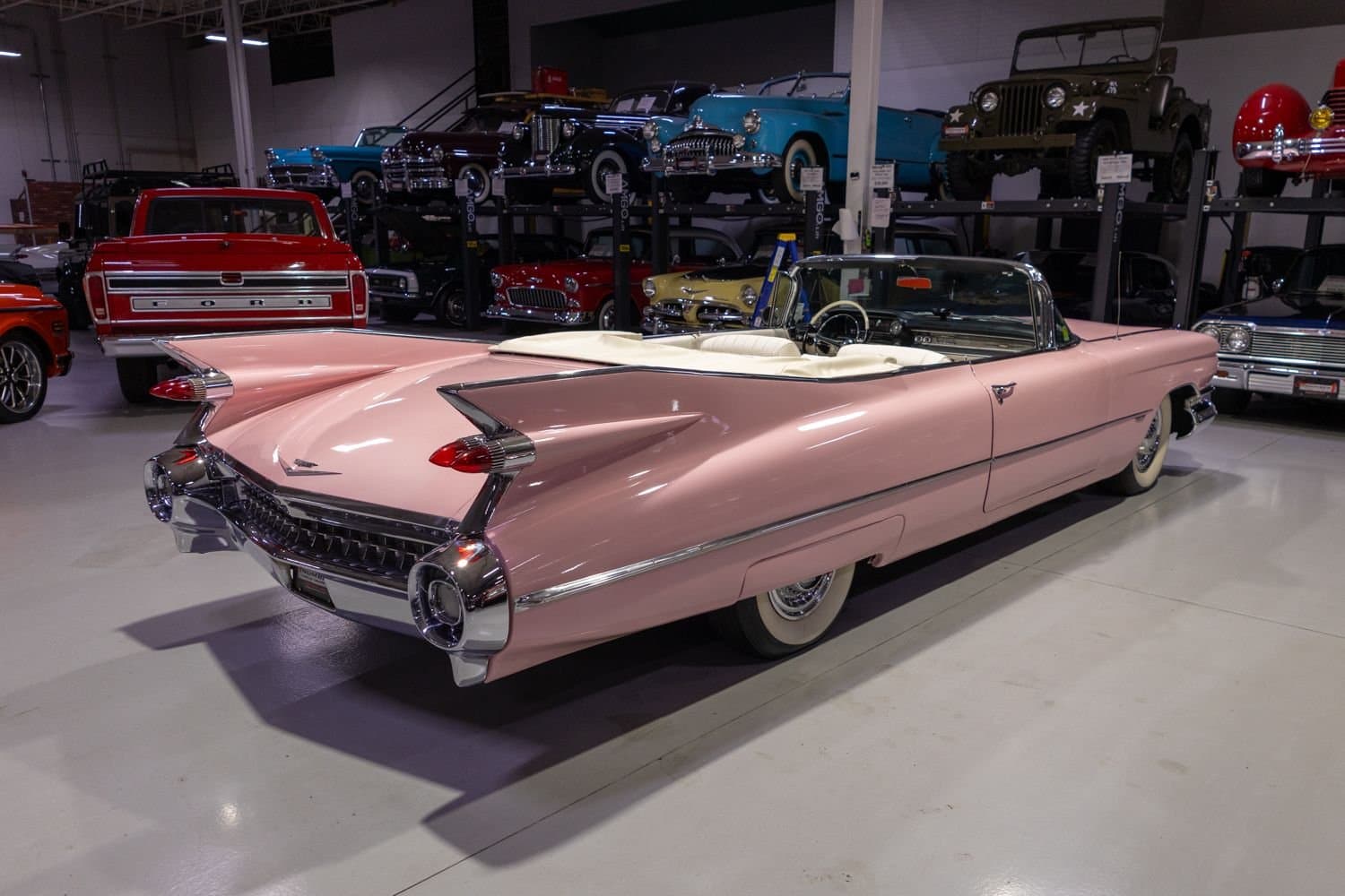 1959 Cadillac Series 62 Convertible thumbnail 10