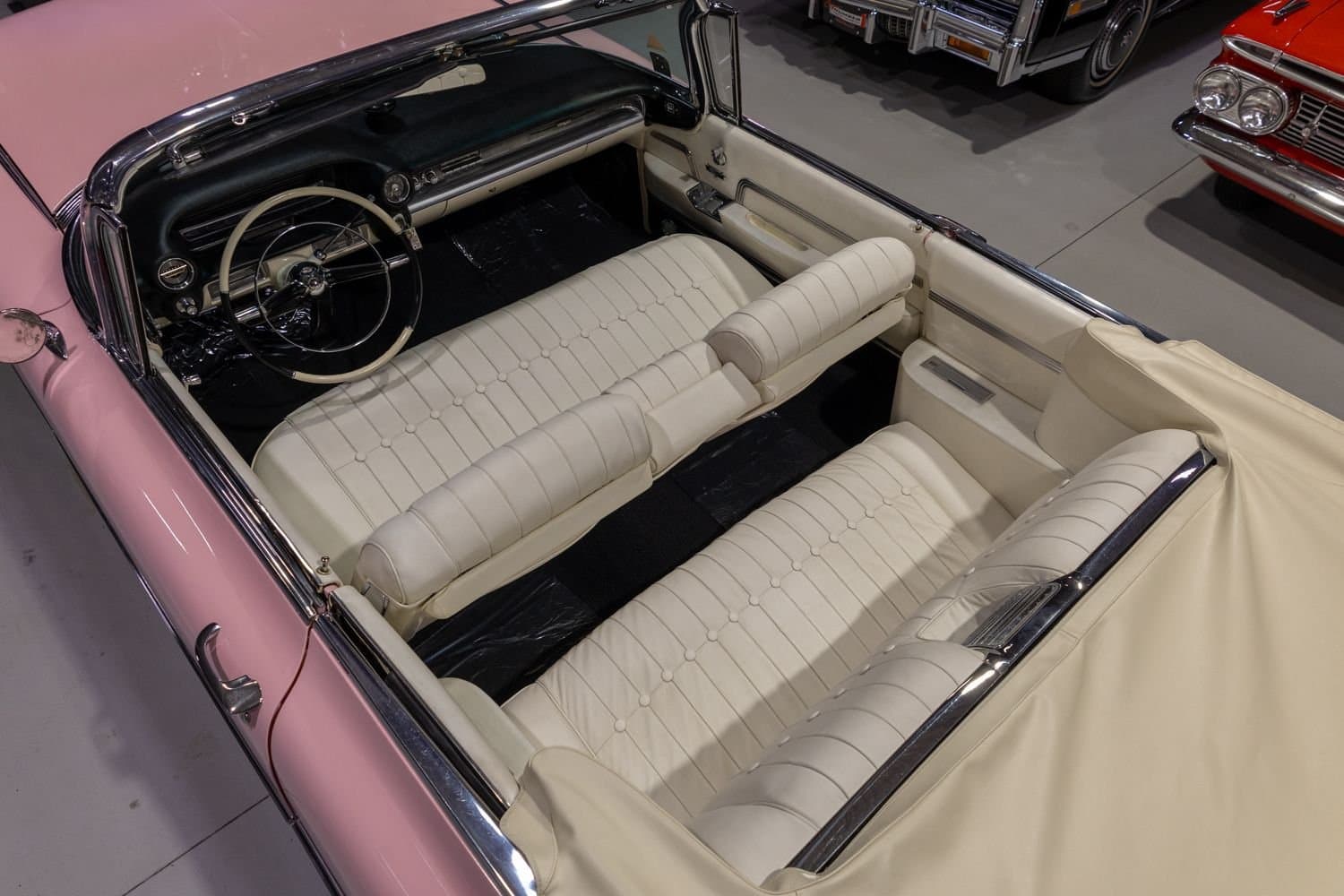 1959 Cadillac Series 62 Convertible — photo 2
