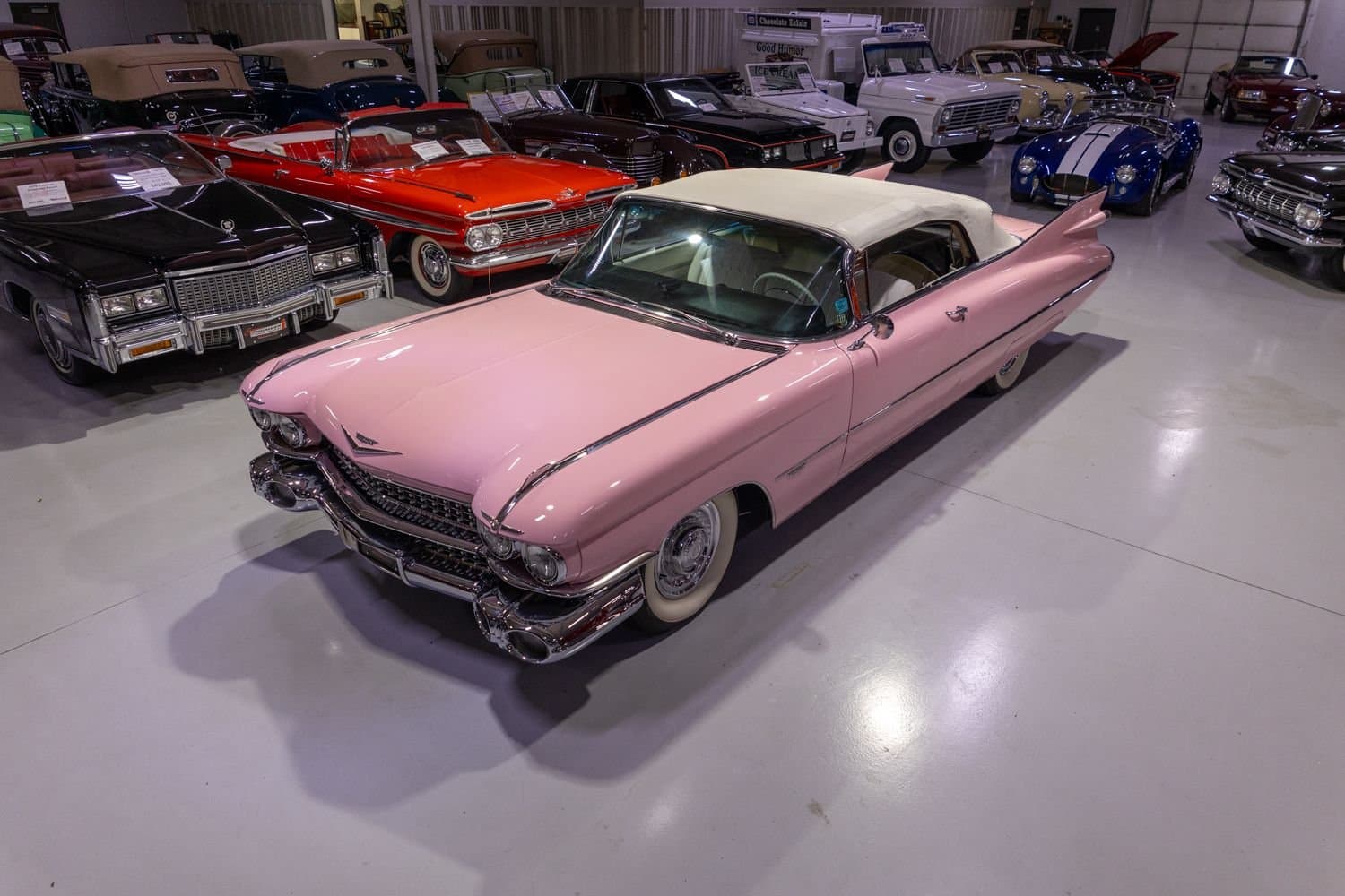 1959 Cadillac Series 62 Convertible thumbnail 6