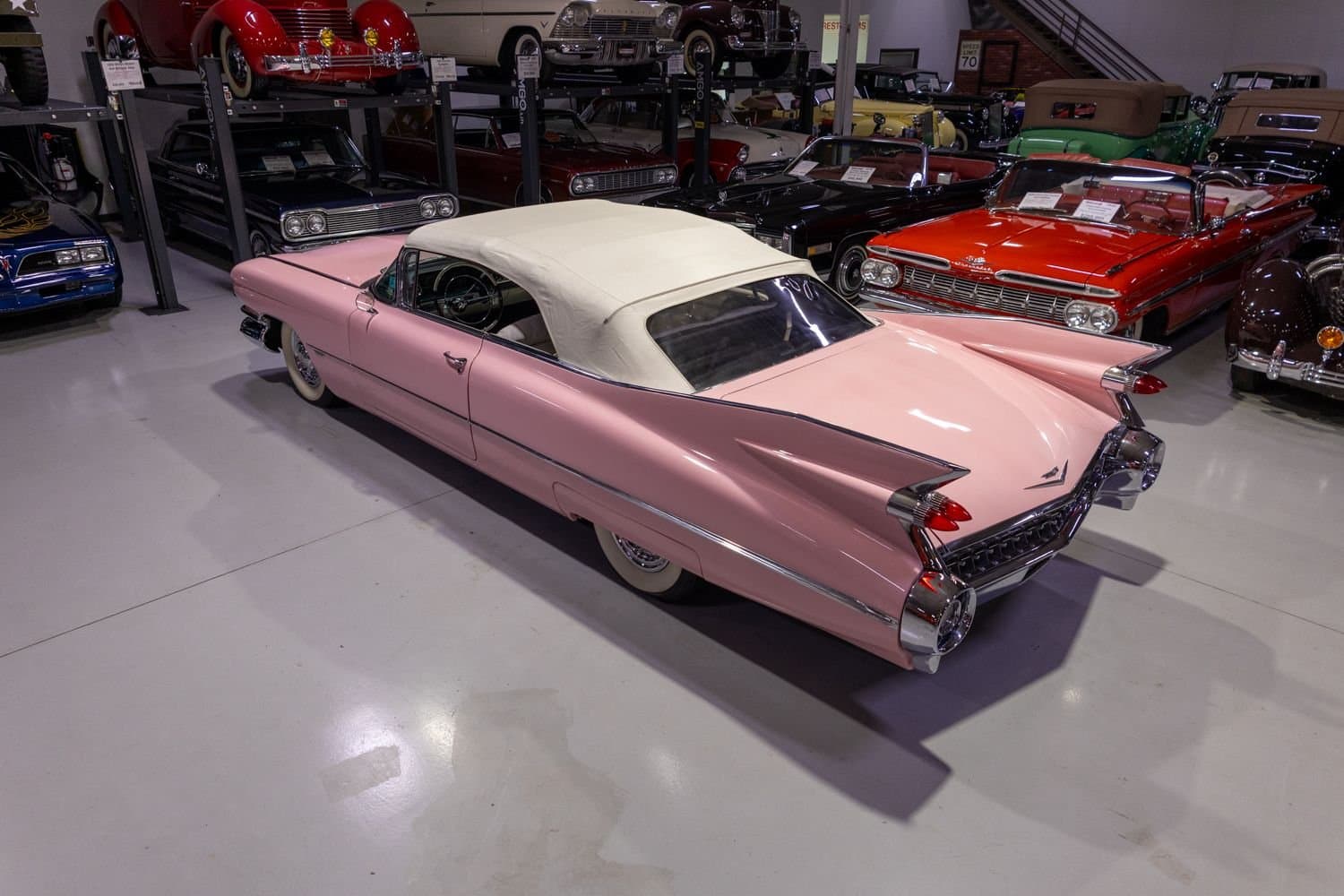 1959 Cadillac Series 62 Convertible thumbnail 8