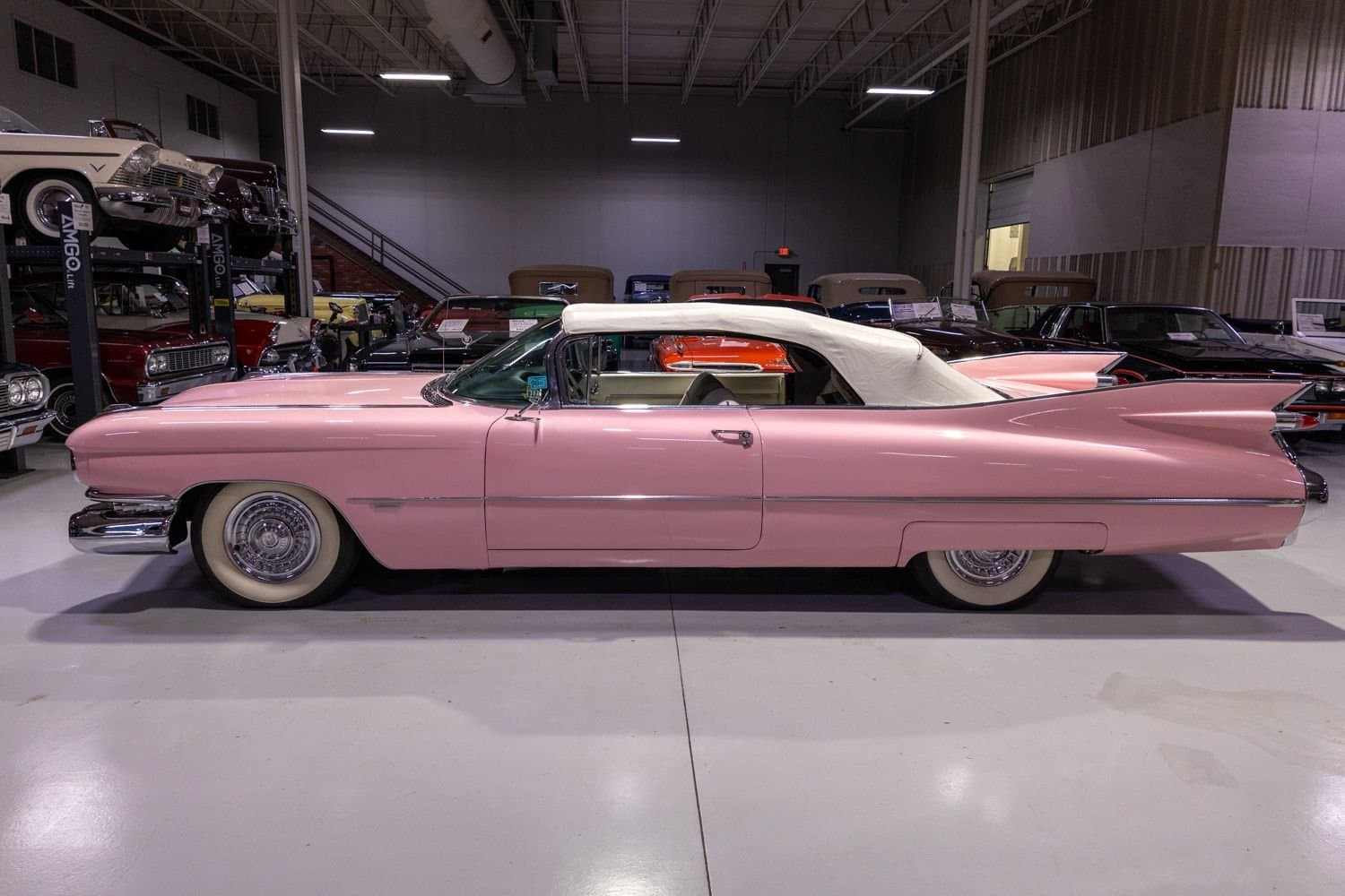 1959 Cadillac Series 62 Convertible thumbnail 14