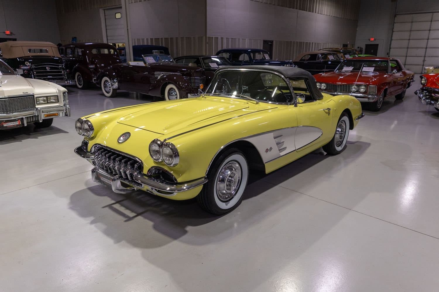1958 Chevrolet Corvette Convertible thumbnail 13