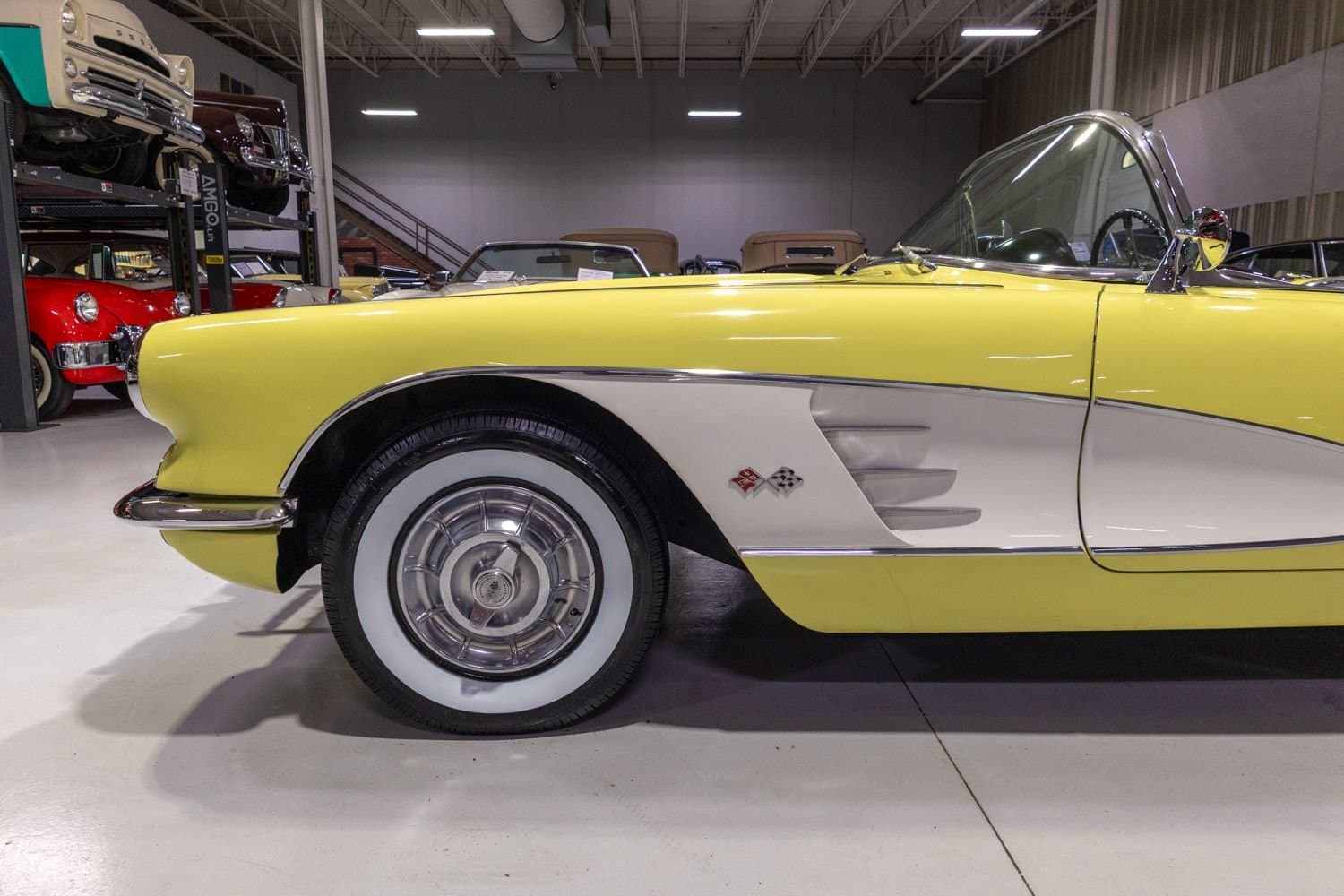 1958 Chevrolet Corvette Convertible thumbnail 16